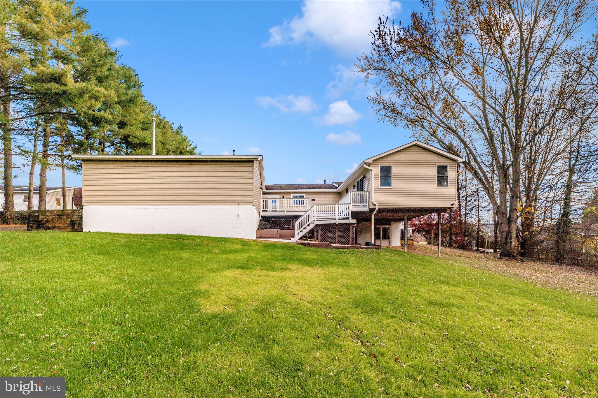 FREMONT HILLS - Residential