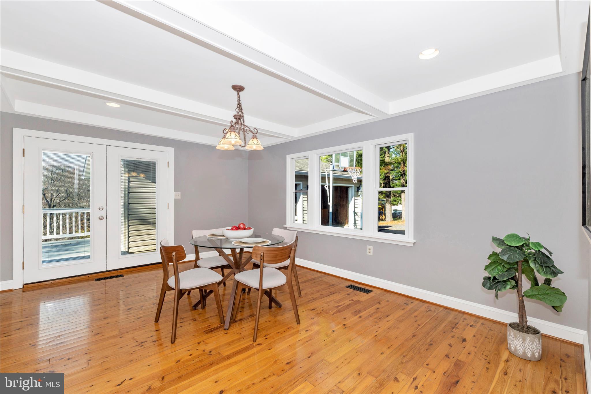 FREMONT HILLS - Residential