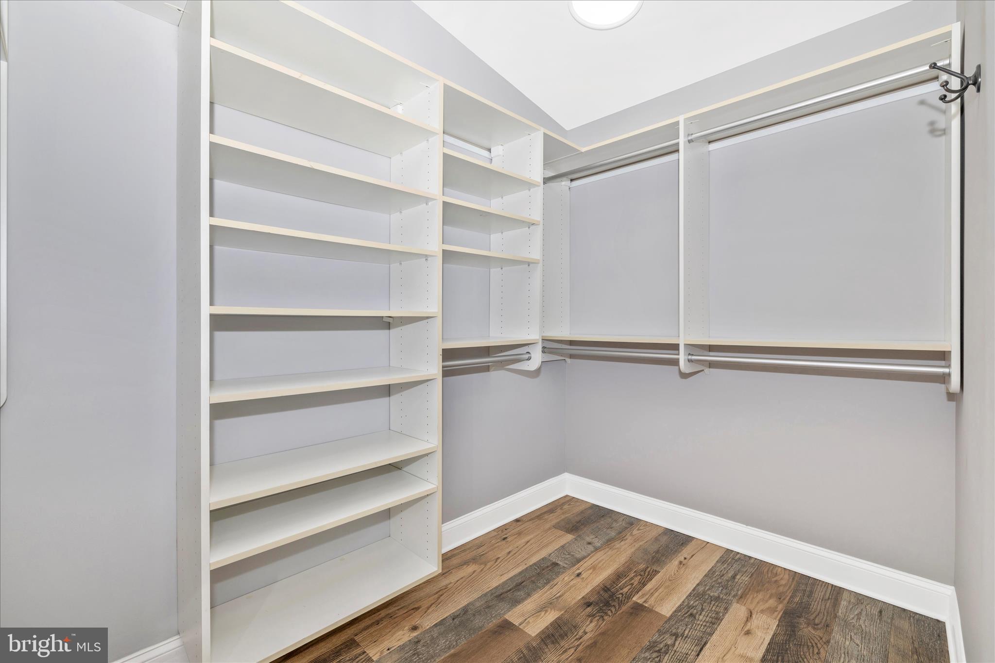 FREMONT HILLS - Residential