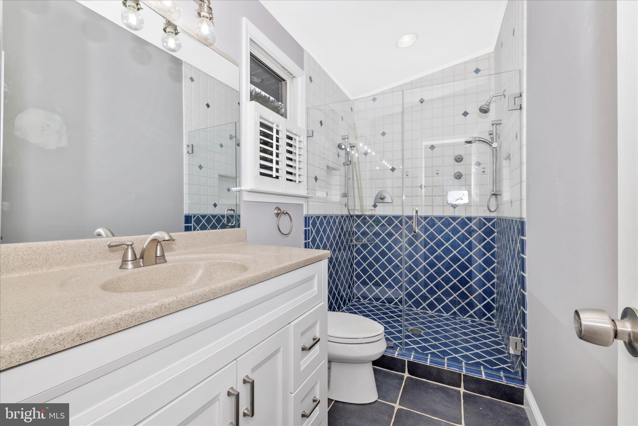 FREMONT HILLS - Residential