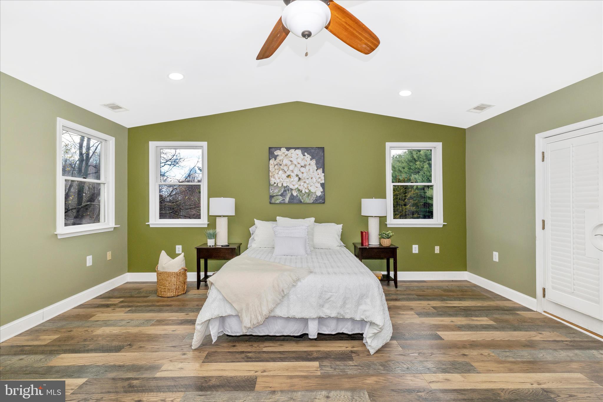 FREMONT HILLS - Residential