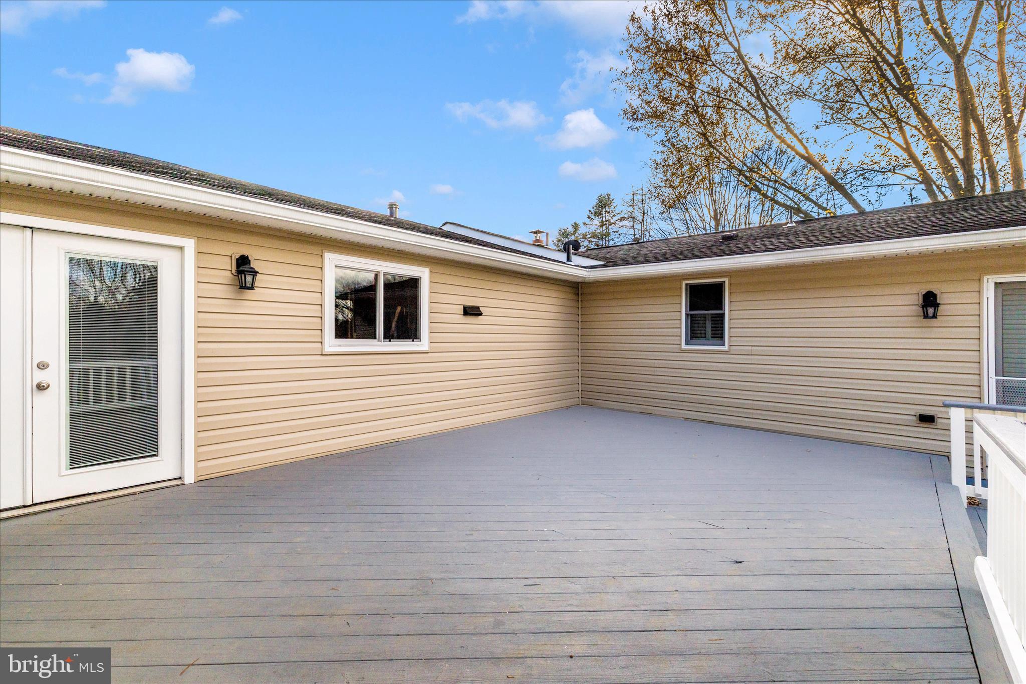 FREMONT HILLS - Residential