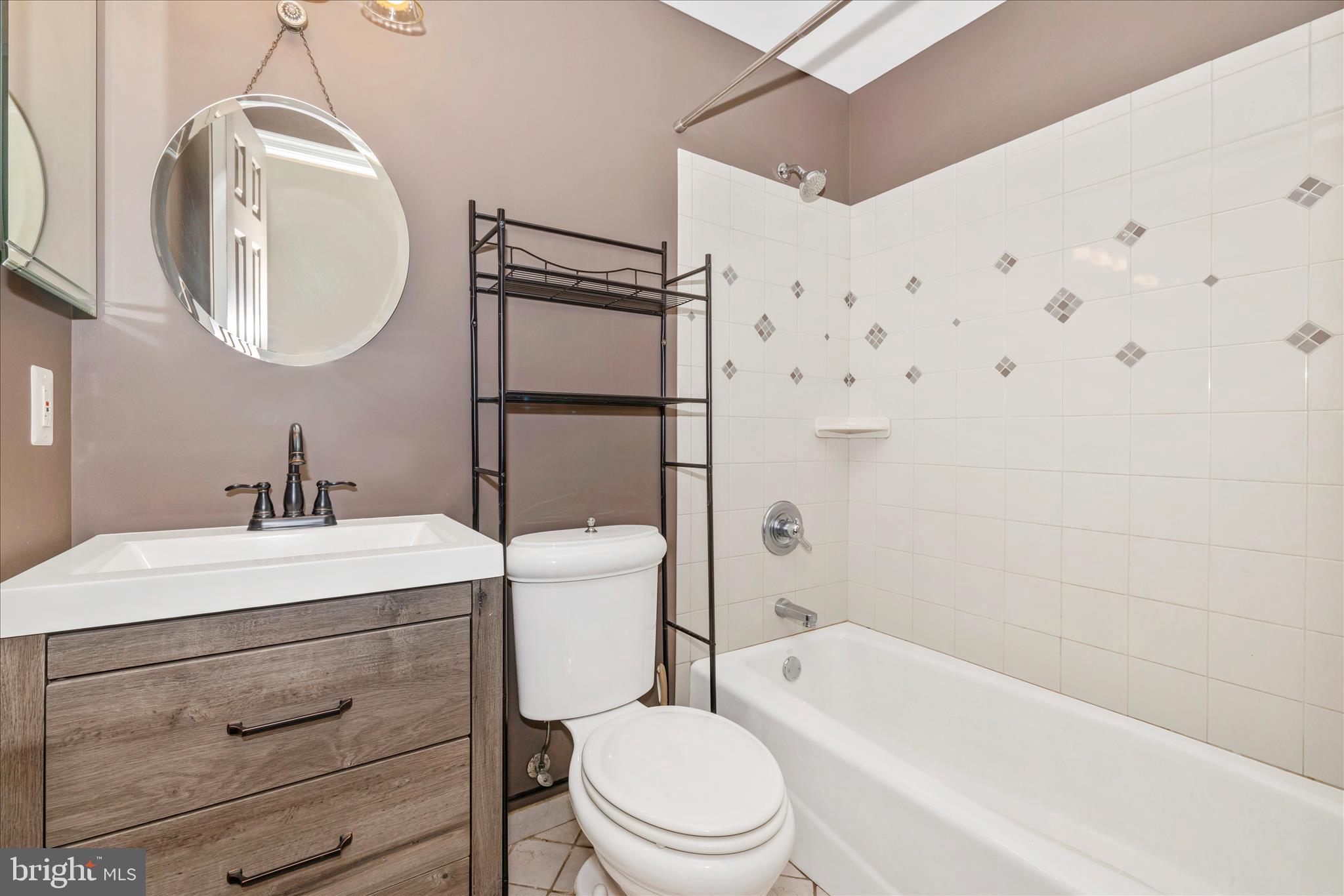 FREMONT HILLS - Residential