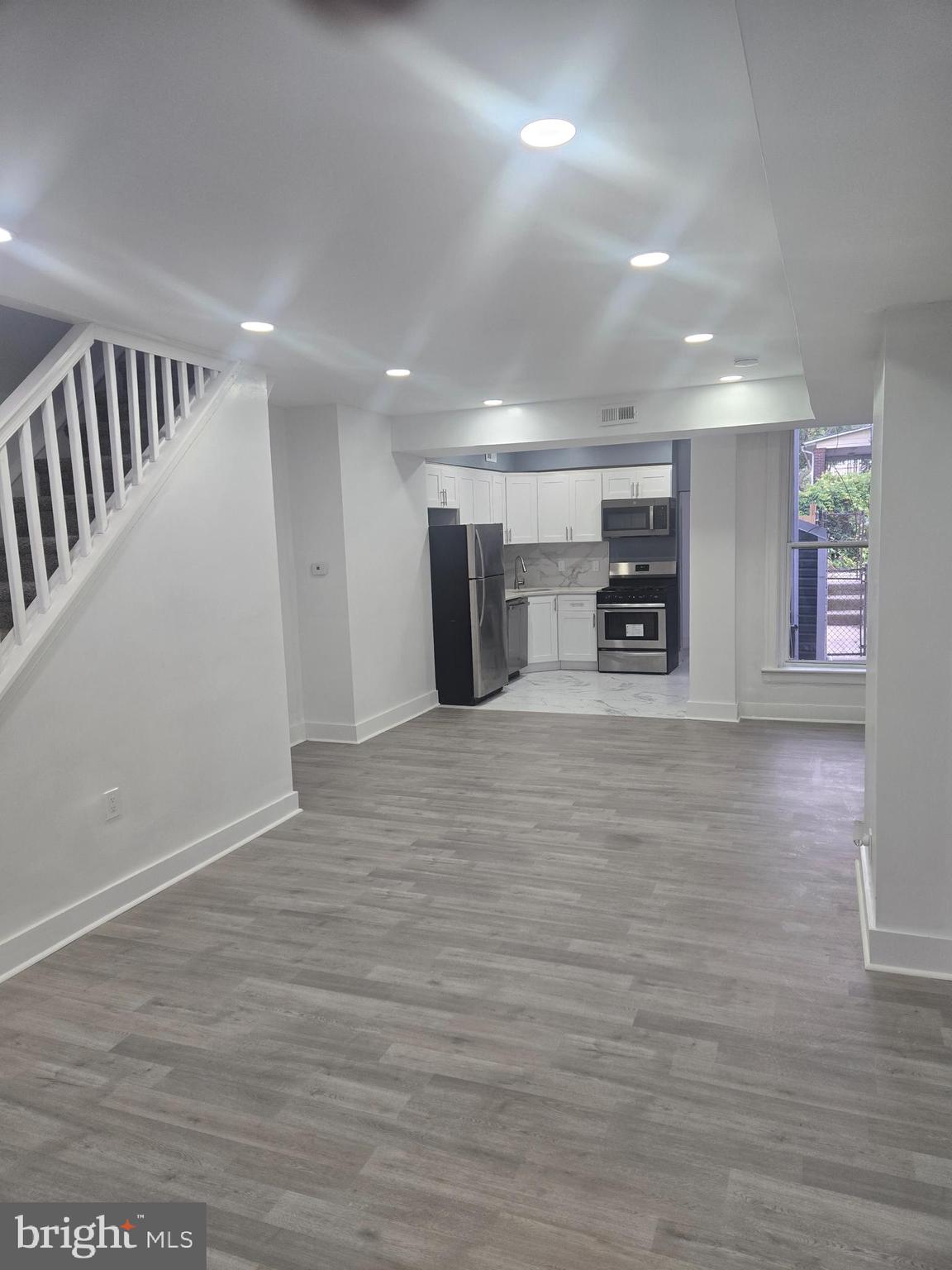 OLNEY (EAST) - Residential