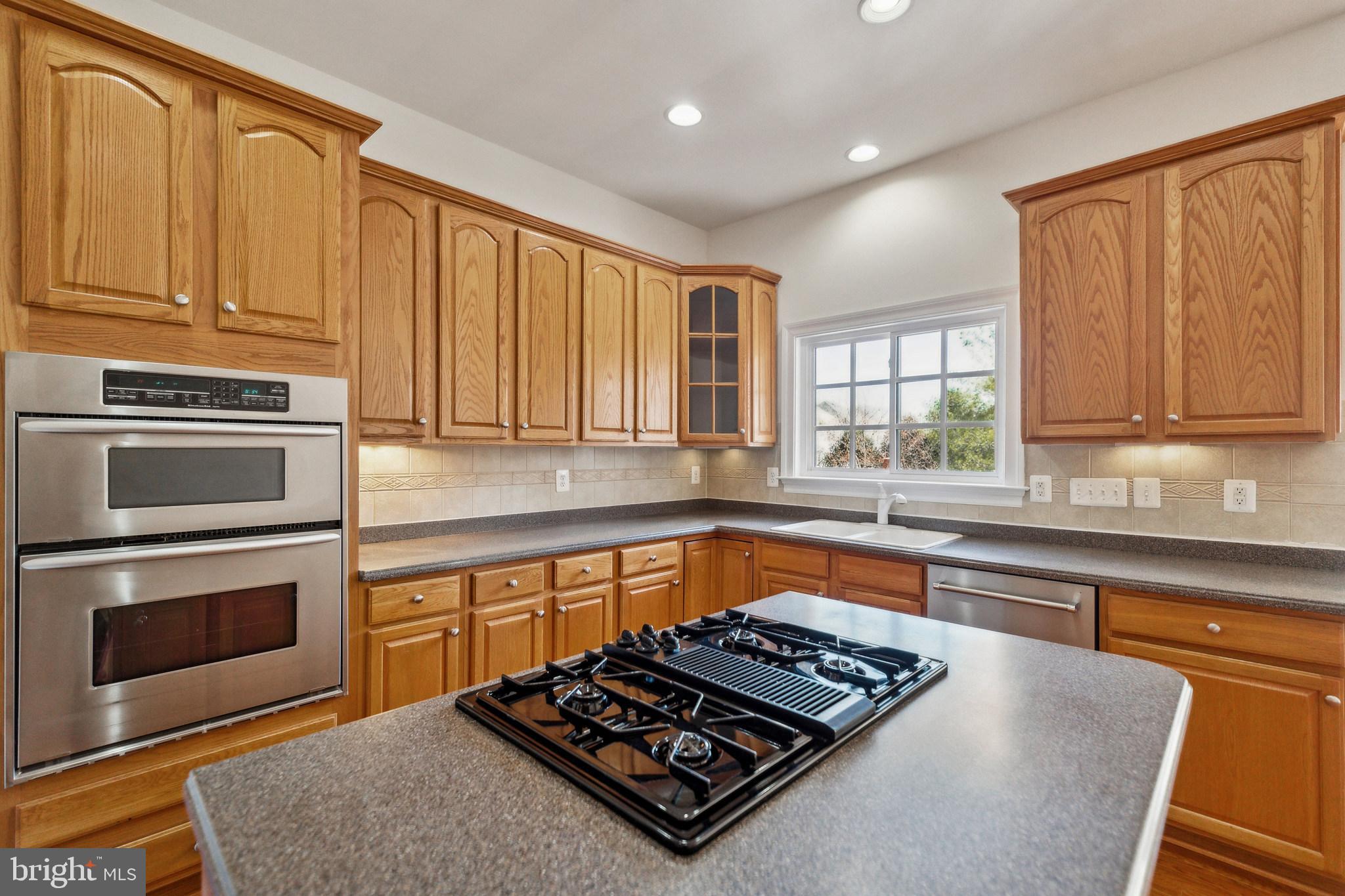 FAIRFAX GATEWAY - Residential Lease