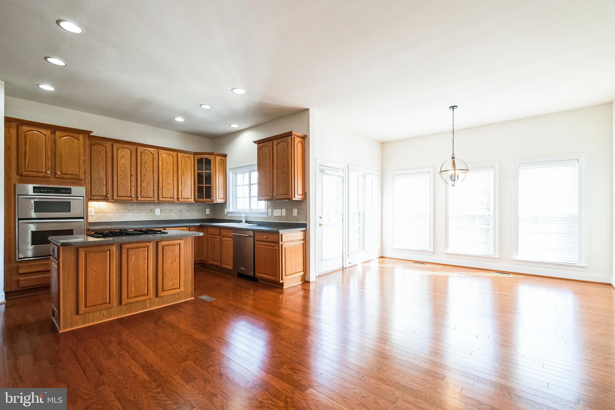 FAIRFAX GATEWAY - Residential Lease