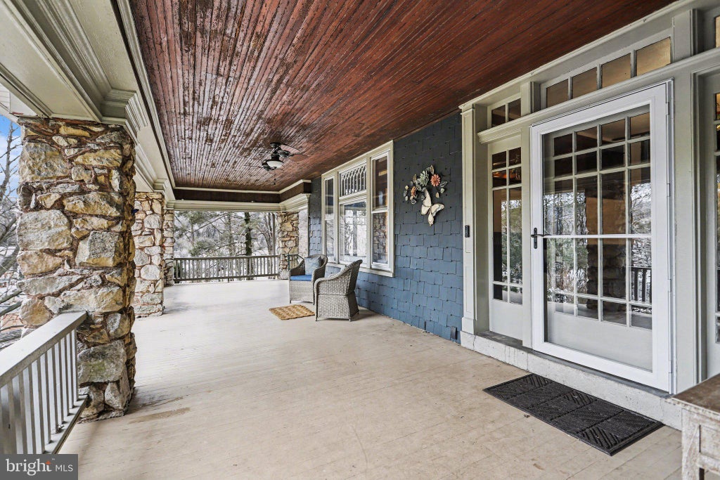 Photo of 29 Hayward Heights, GLEN ROCK, PA 17327 (MLS # PAYK2104770)