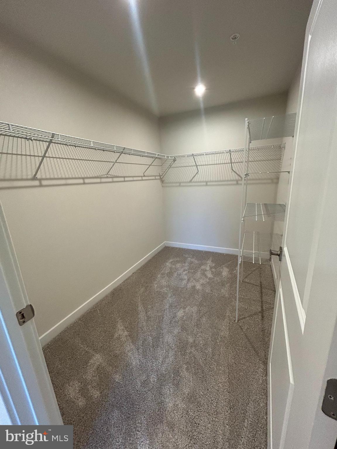 WILDEWOOD VILLAGE - Residential Lease