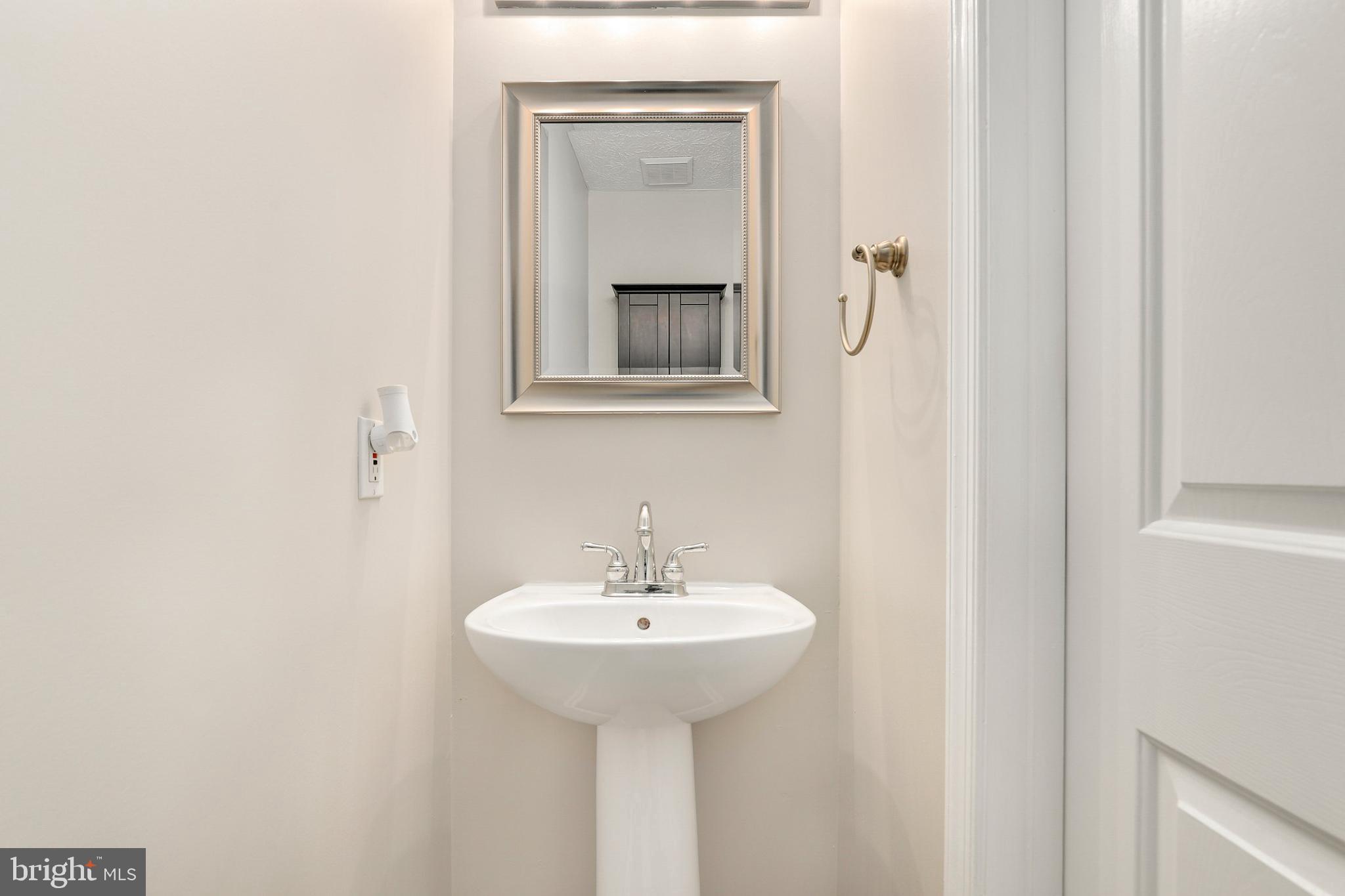 PERRY HALL FARMS - Residential