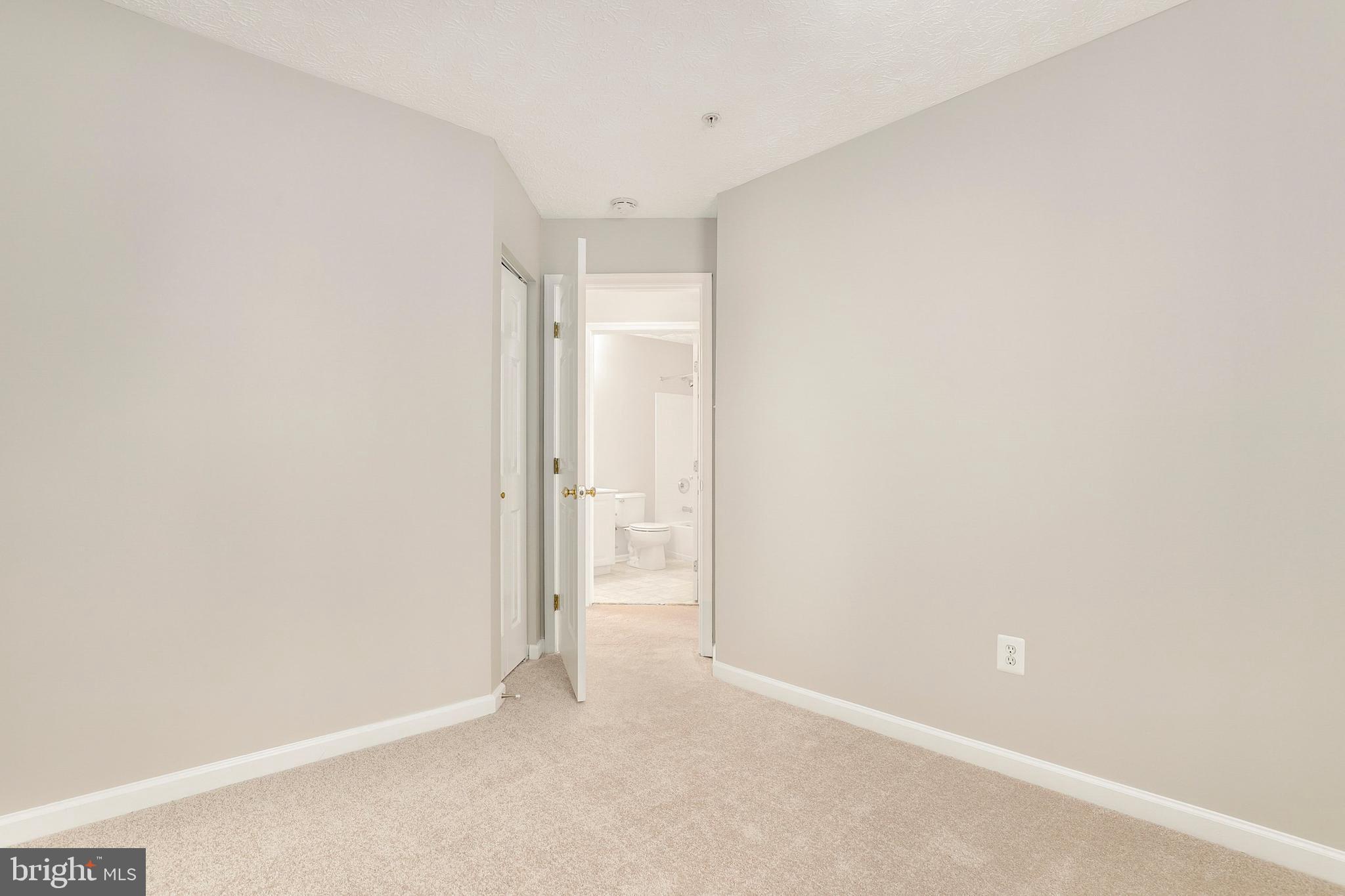 PERRY HALL FARMS - Residential