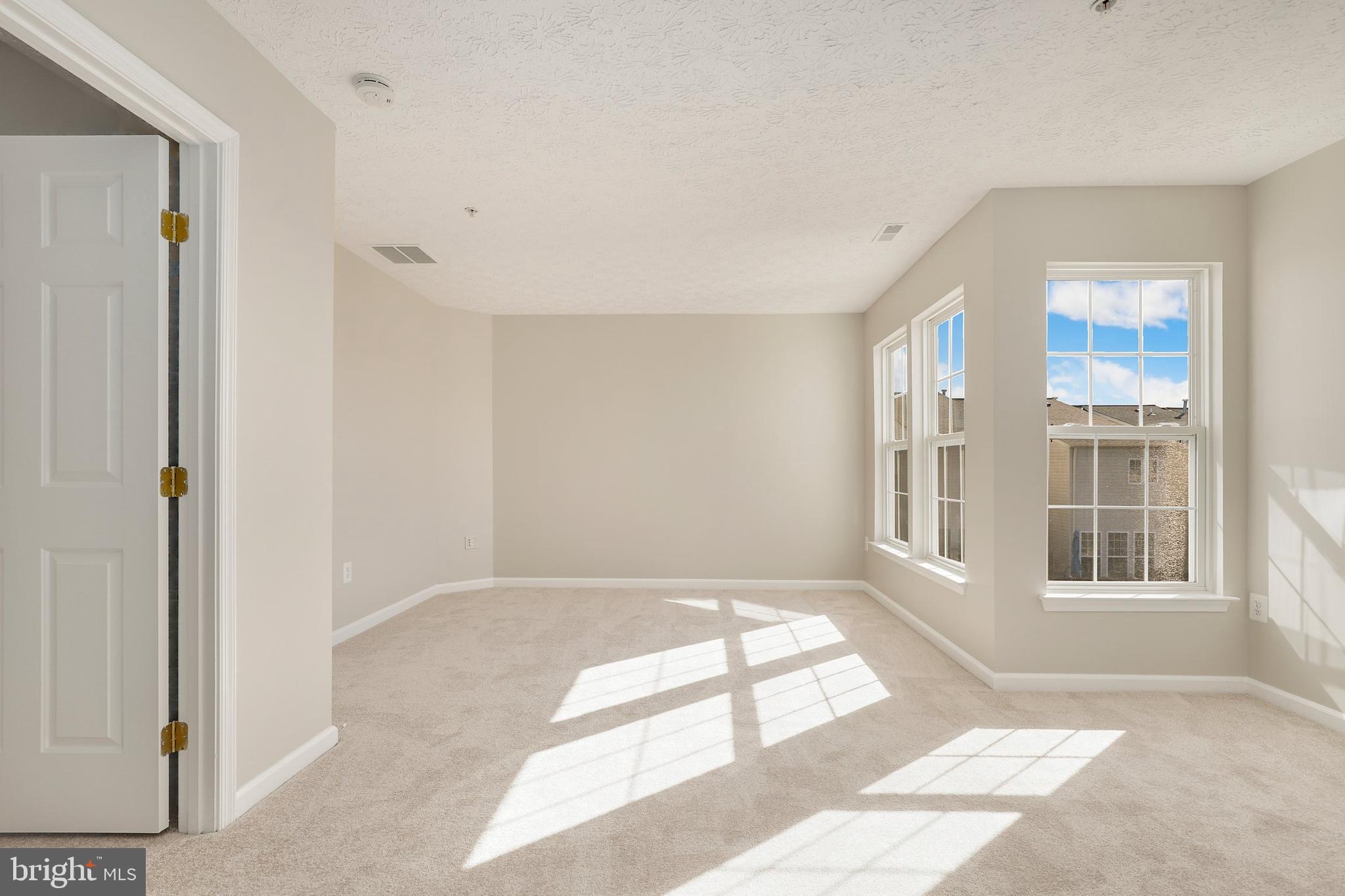 PERRY HALL FARMS - Residential