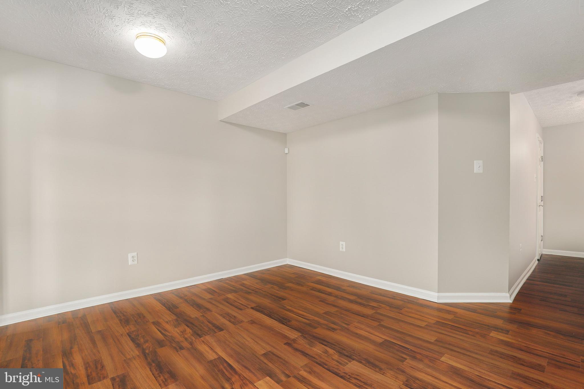 PERRY HALL FARMS - Residential