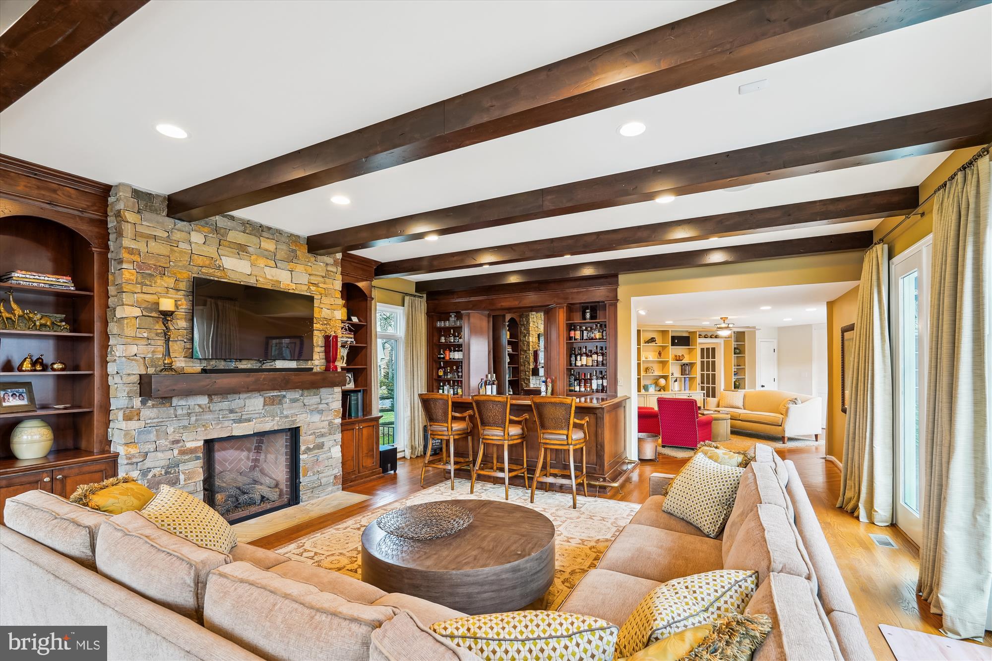 FALLSREACH - Residential