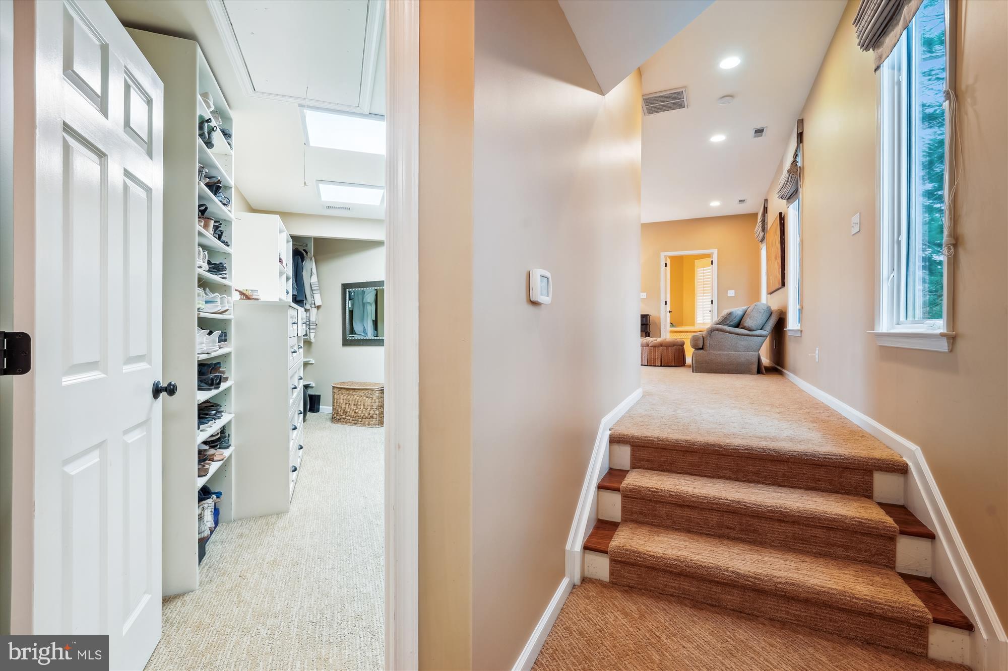 FALLSREACH - Residential