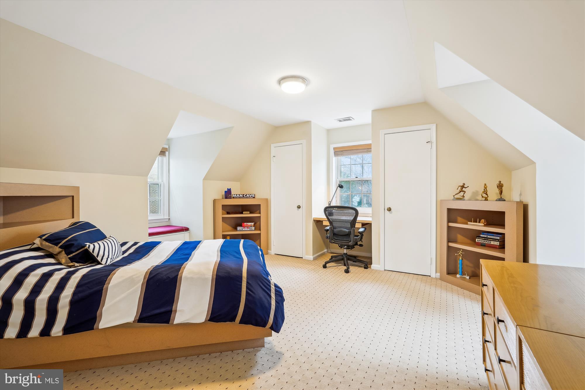 FALLSREACH - Residential