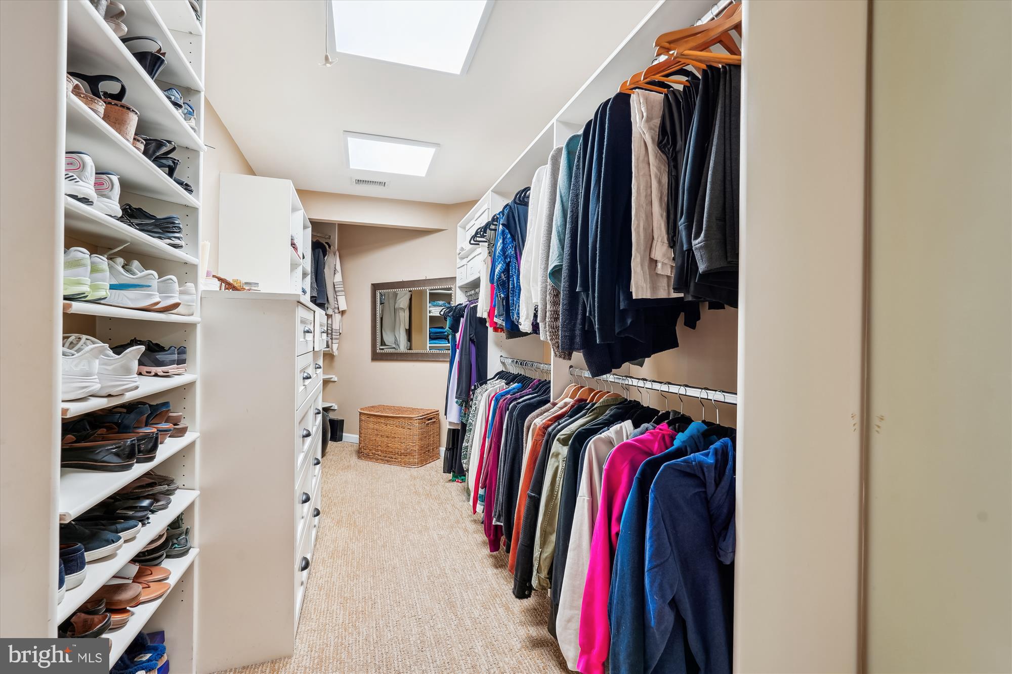 FALLSREACH - Residential