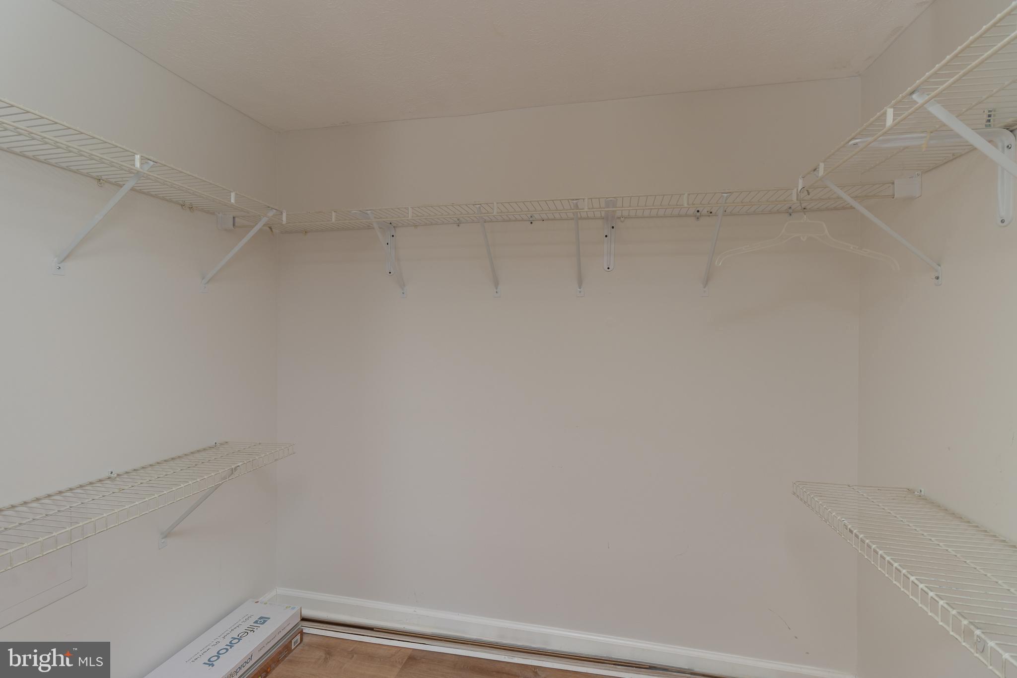 ST CLAIR - Residential