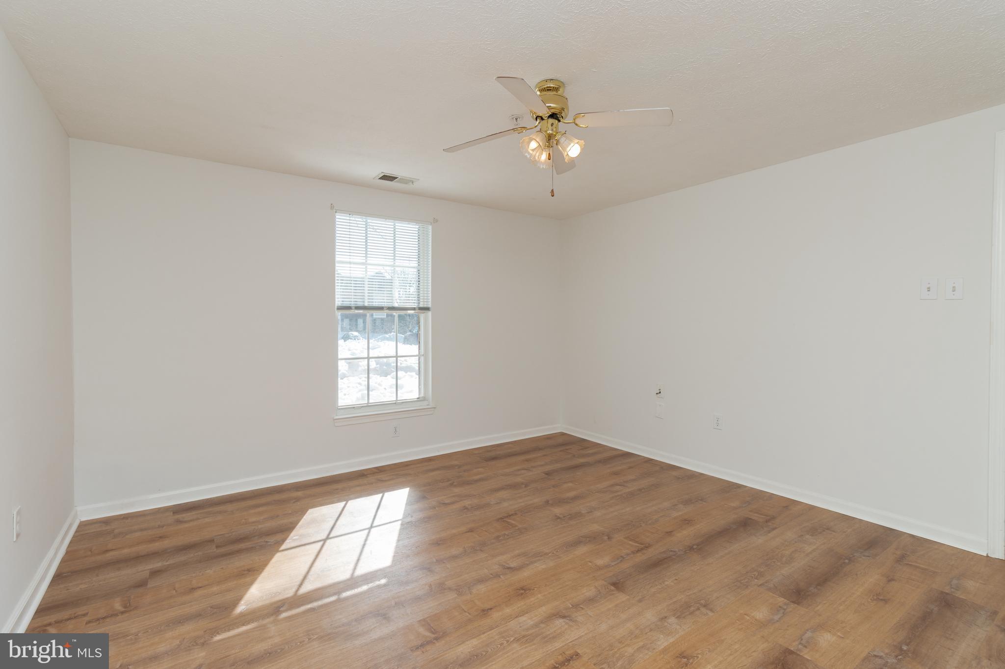 ST CLAIR - Residential