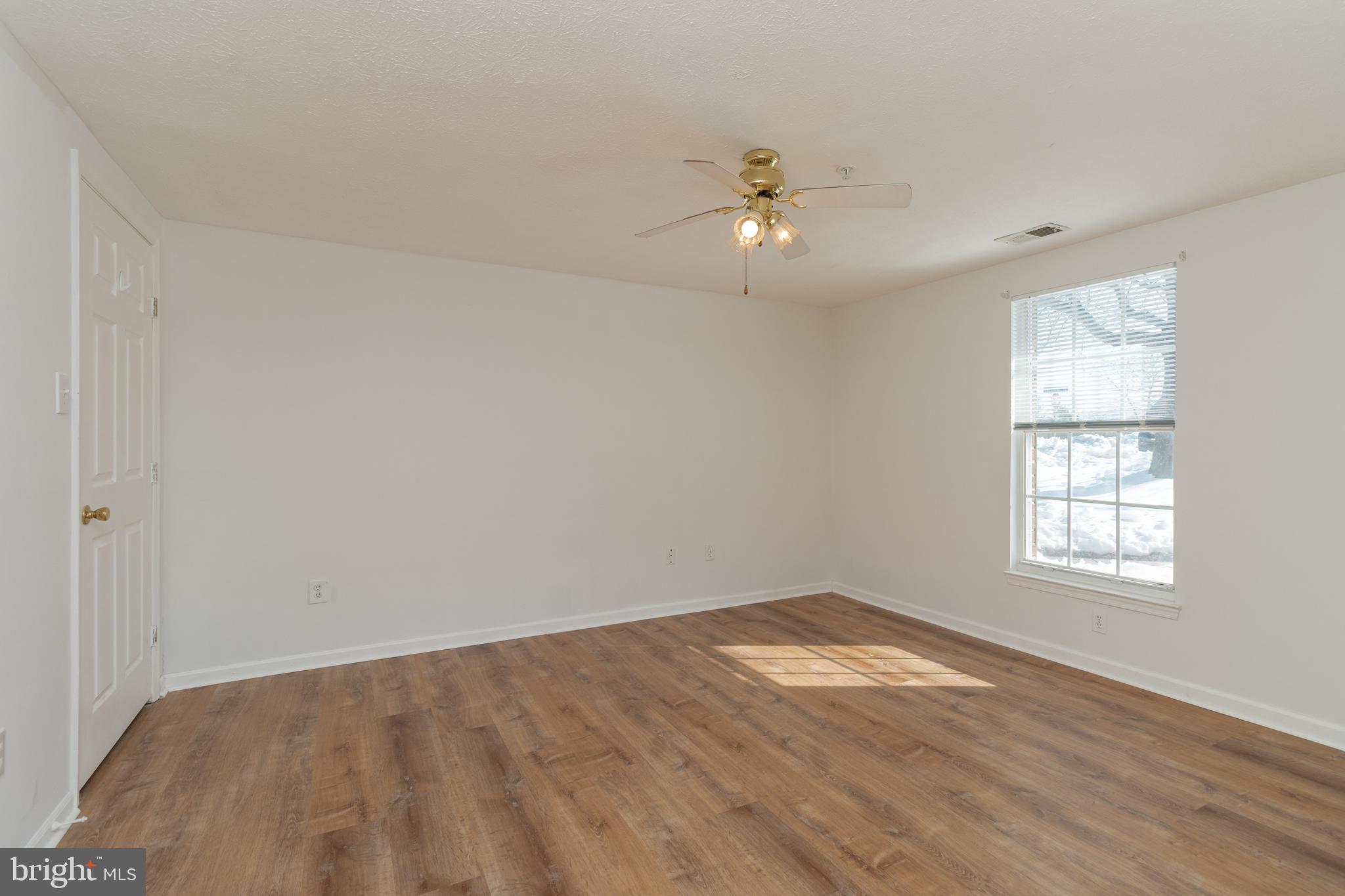 ST CLAIR - Residential