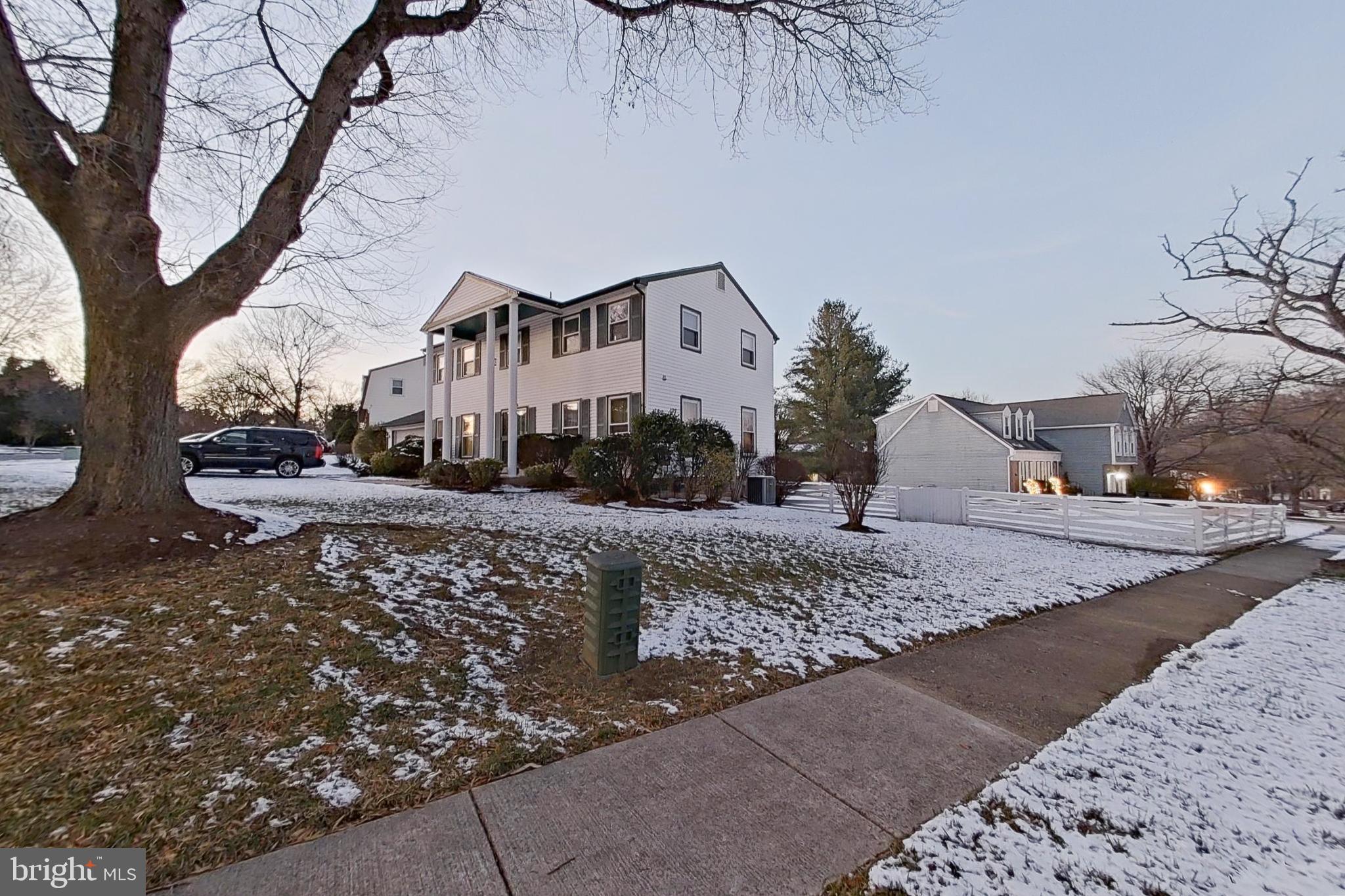 11114 LAKE ARBOR WAY