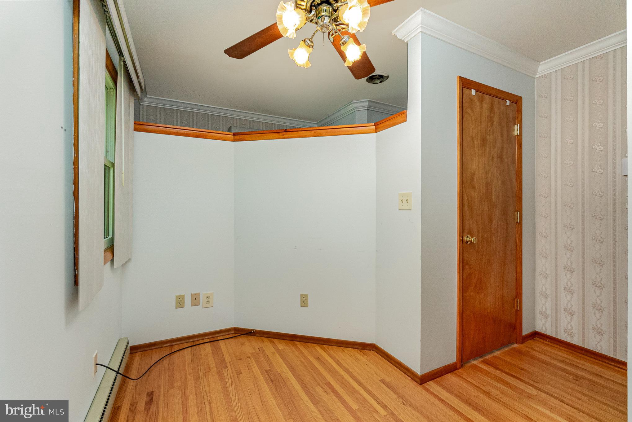 BEE TREE MANOR - Residential