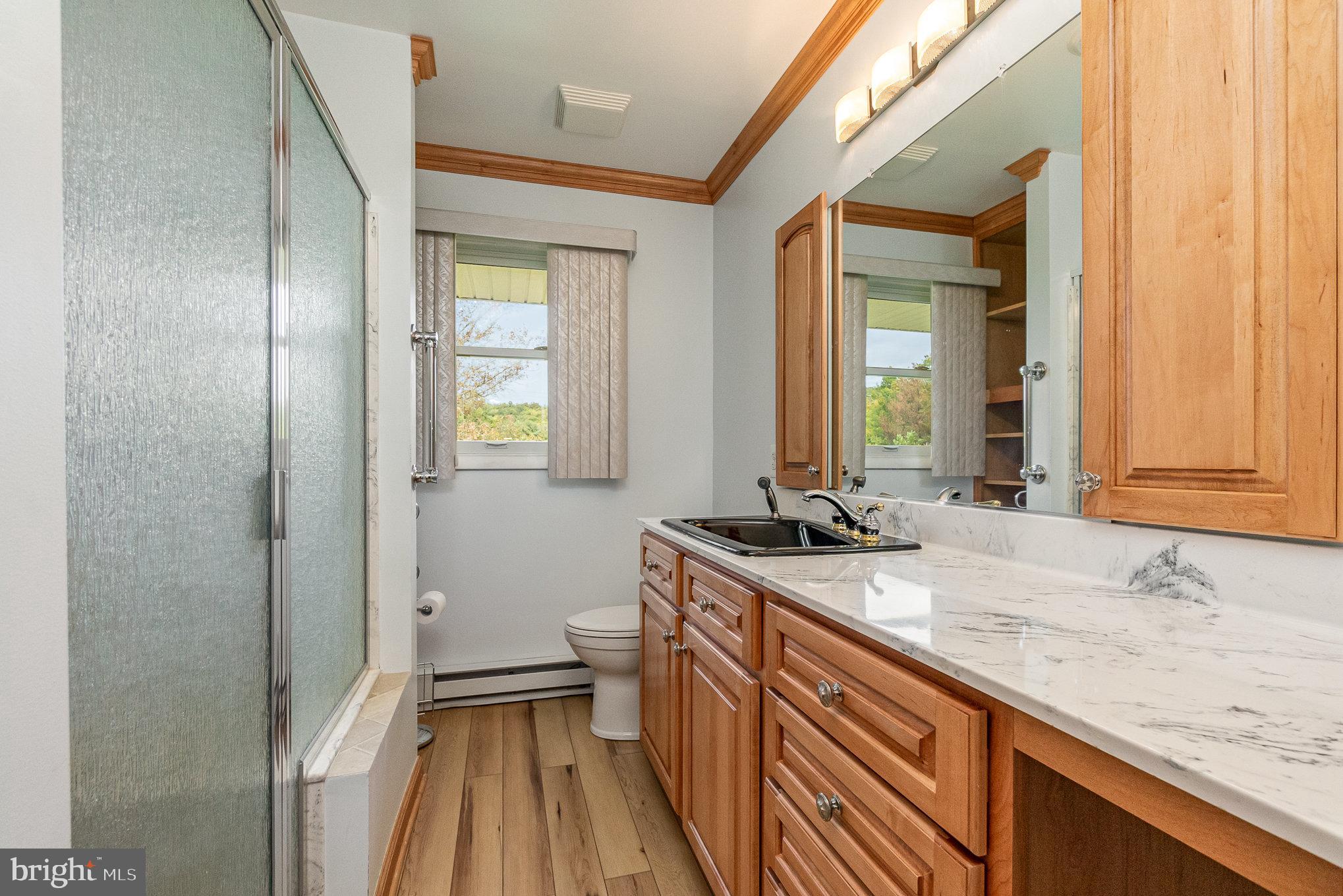 BEE TREE MANOR - Residential