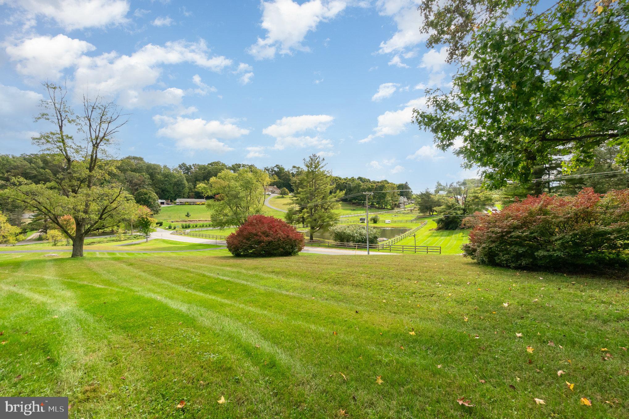 BEE TREE MANOR - Residential