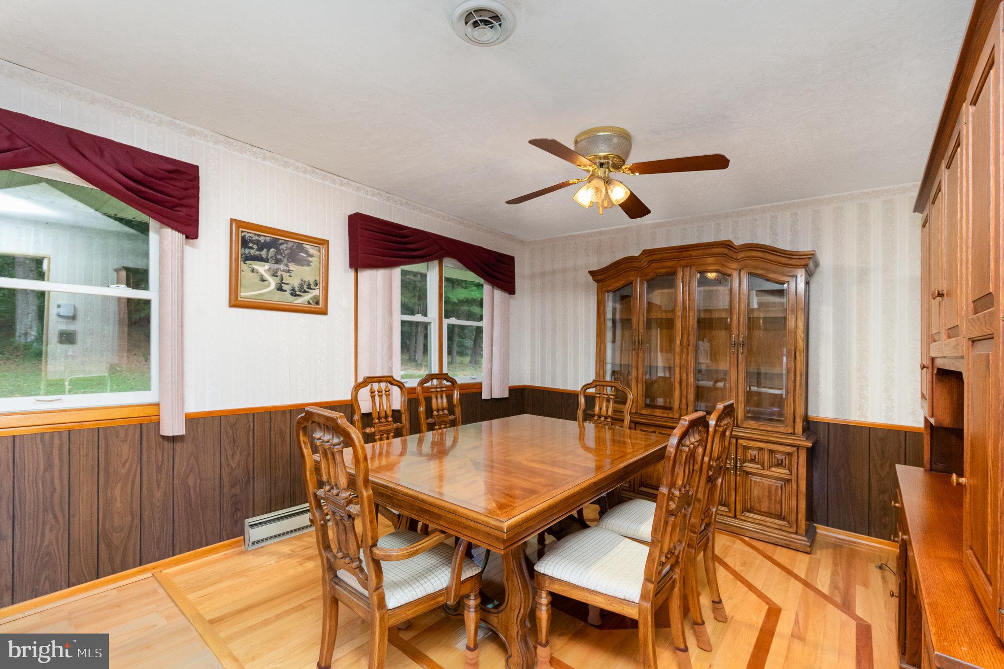 BEE TREE MANOR - Residential