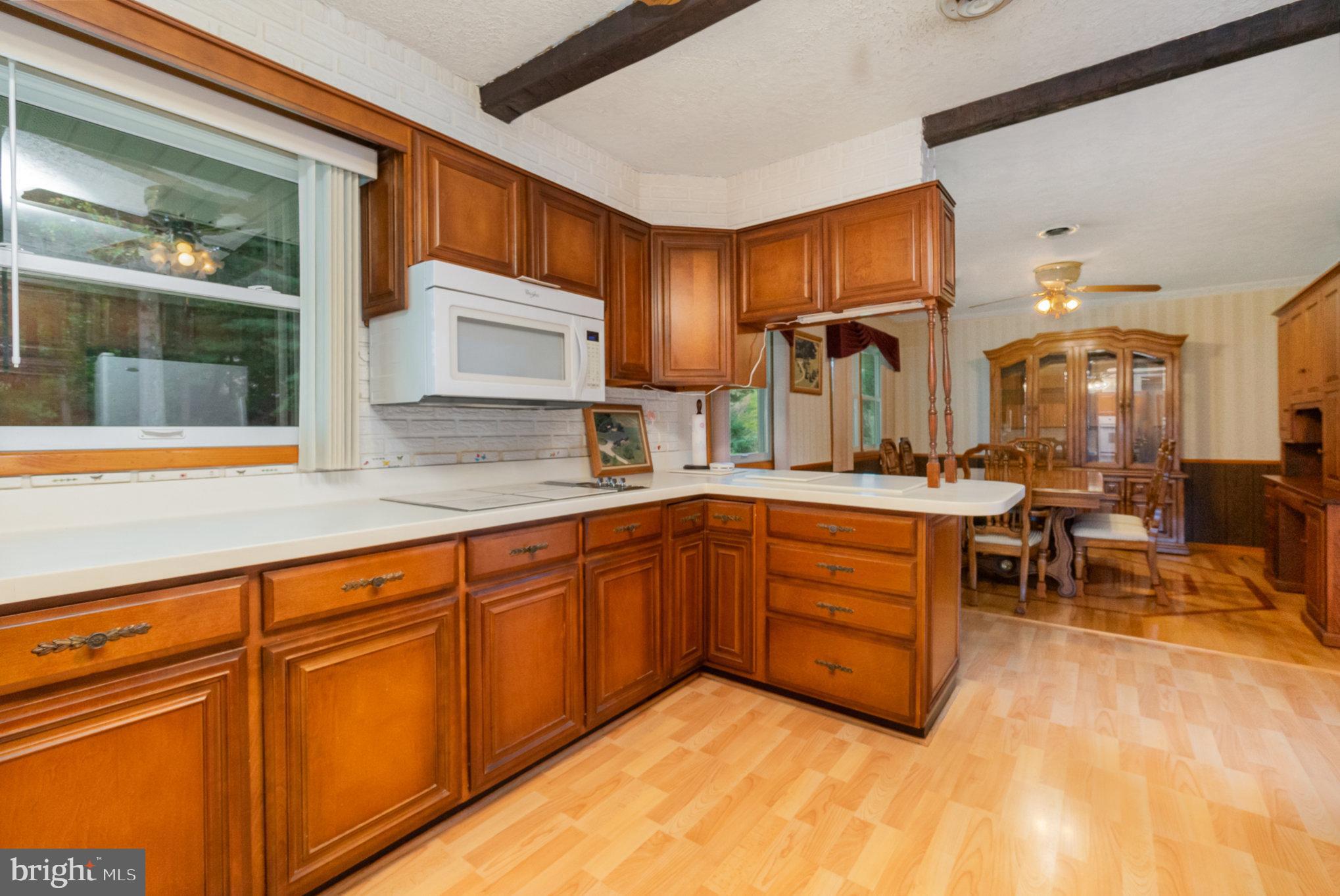 BEE TREE MANOR - Residential