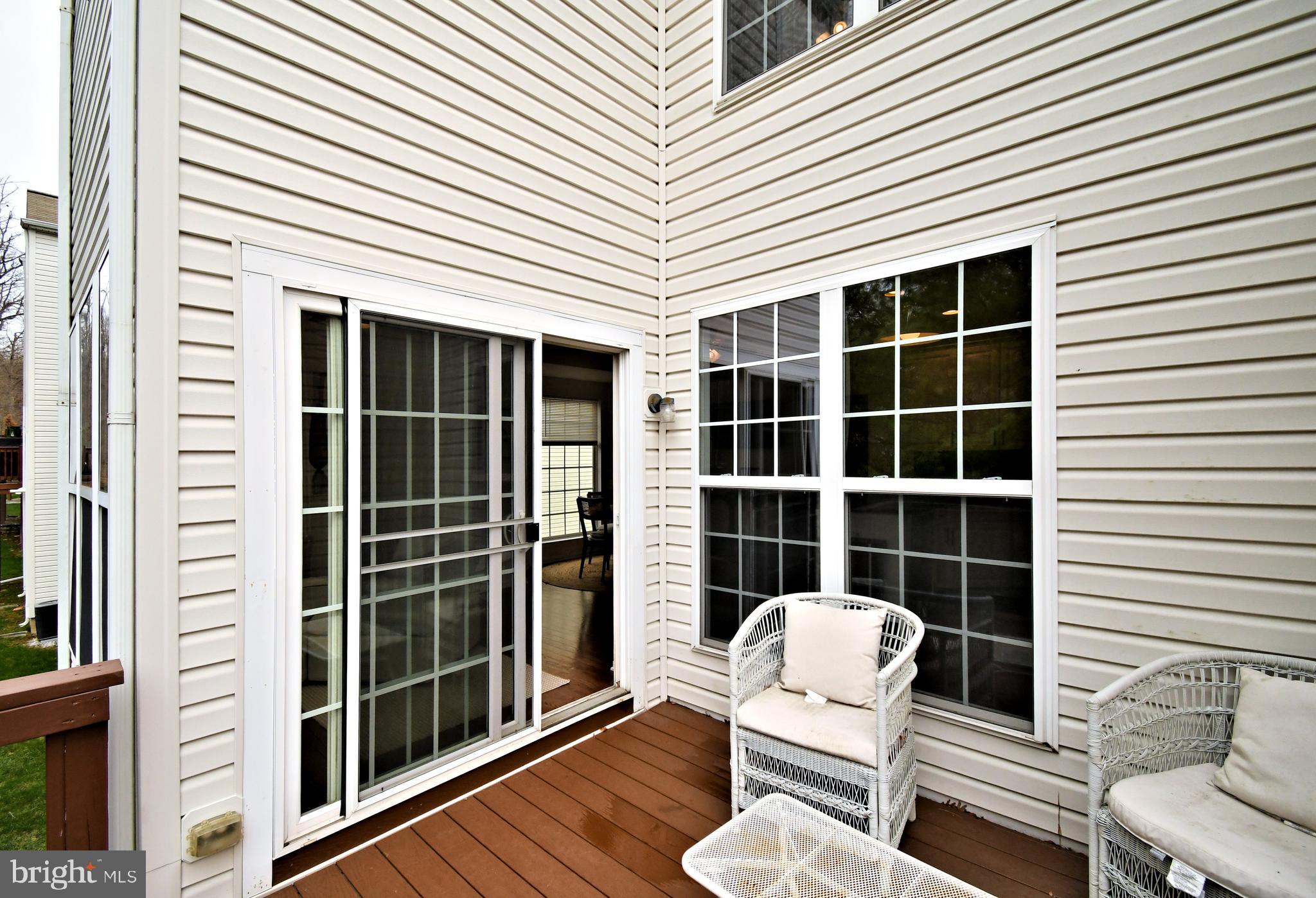 LONGFORD CROSSING - Residential