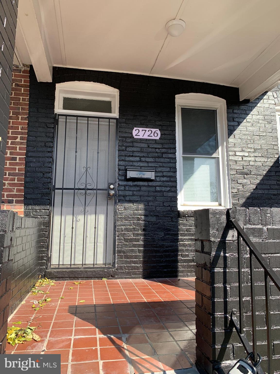 2726 LAURETTA AVENUE