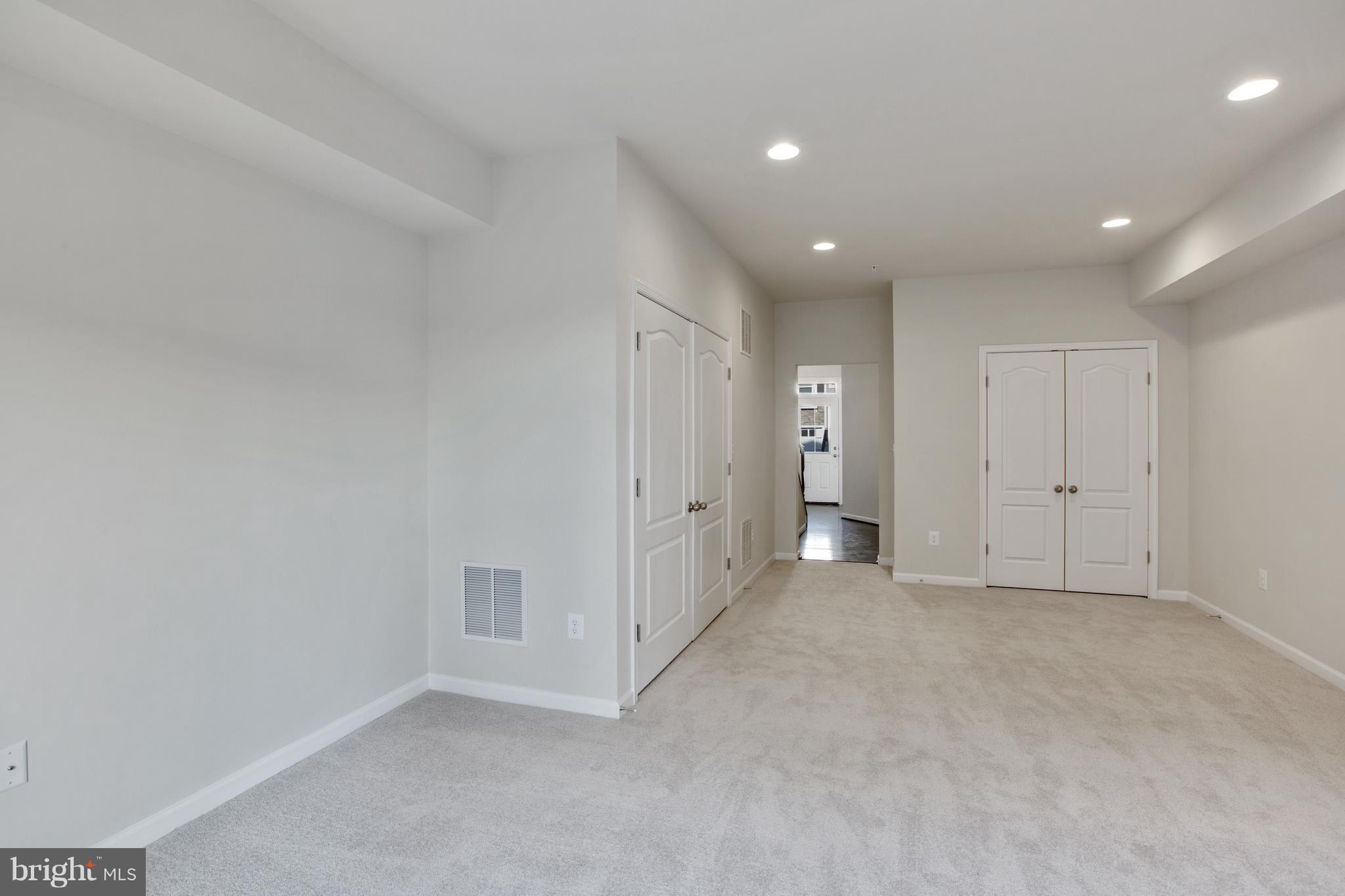 TANYARD COVE - Residential