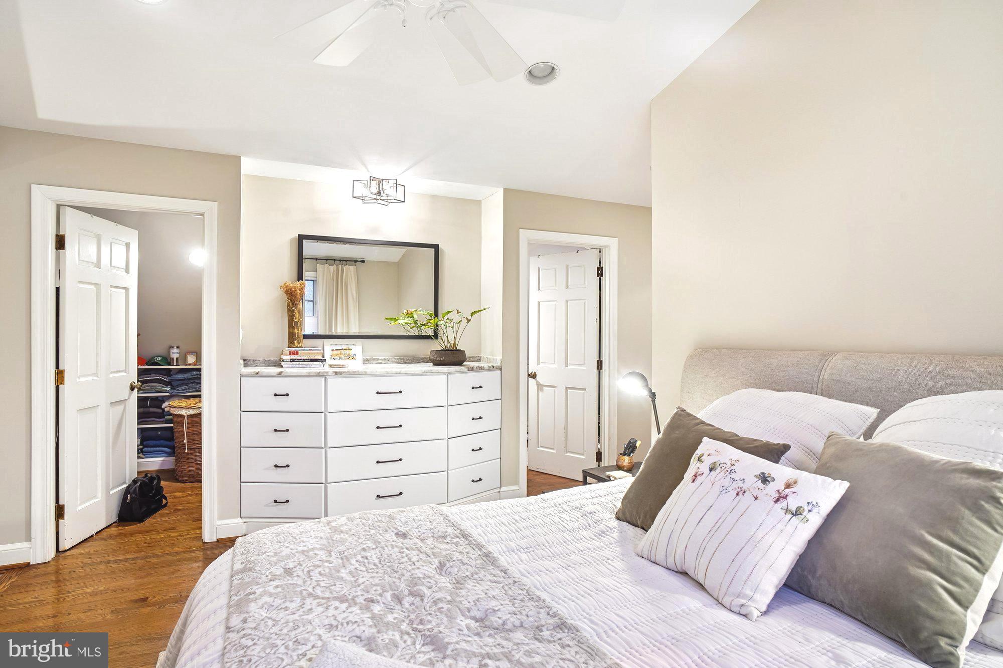 OLD FARM - Residential