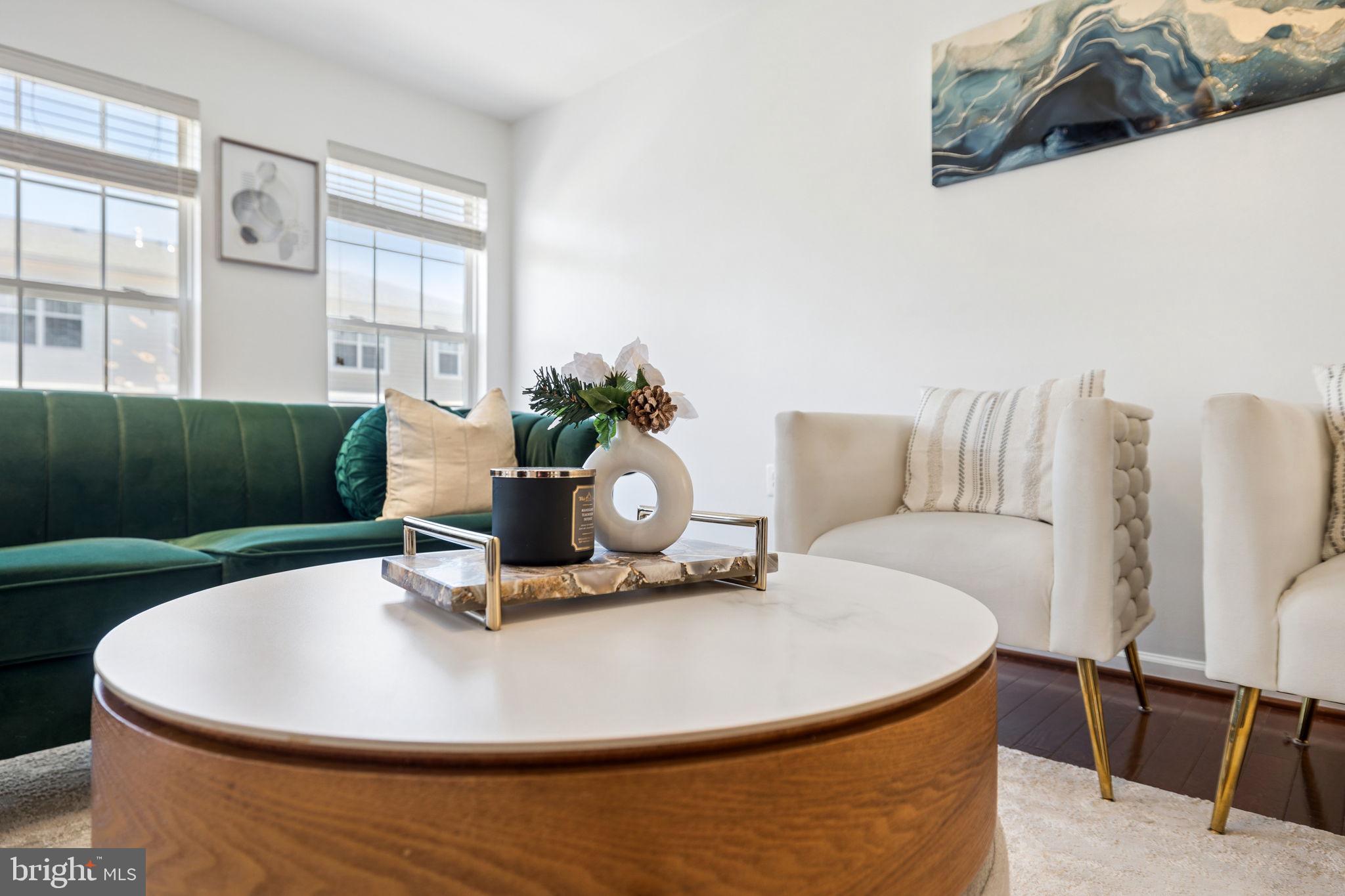 MARKET CENTER CONDOMINIUM - Residential