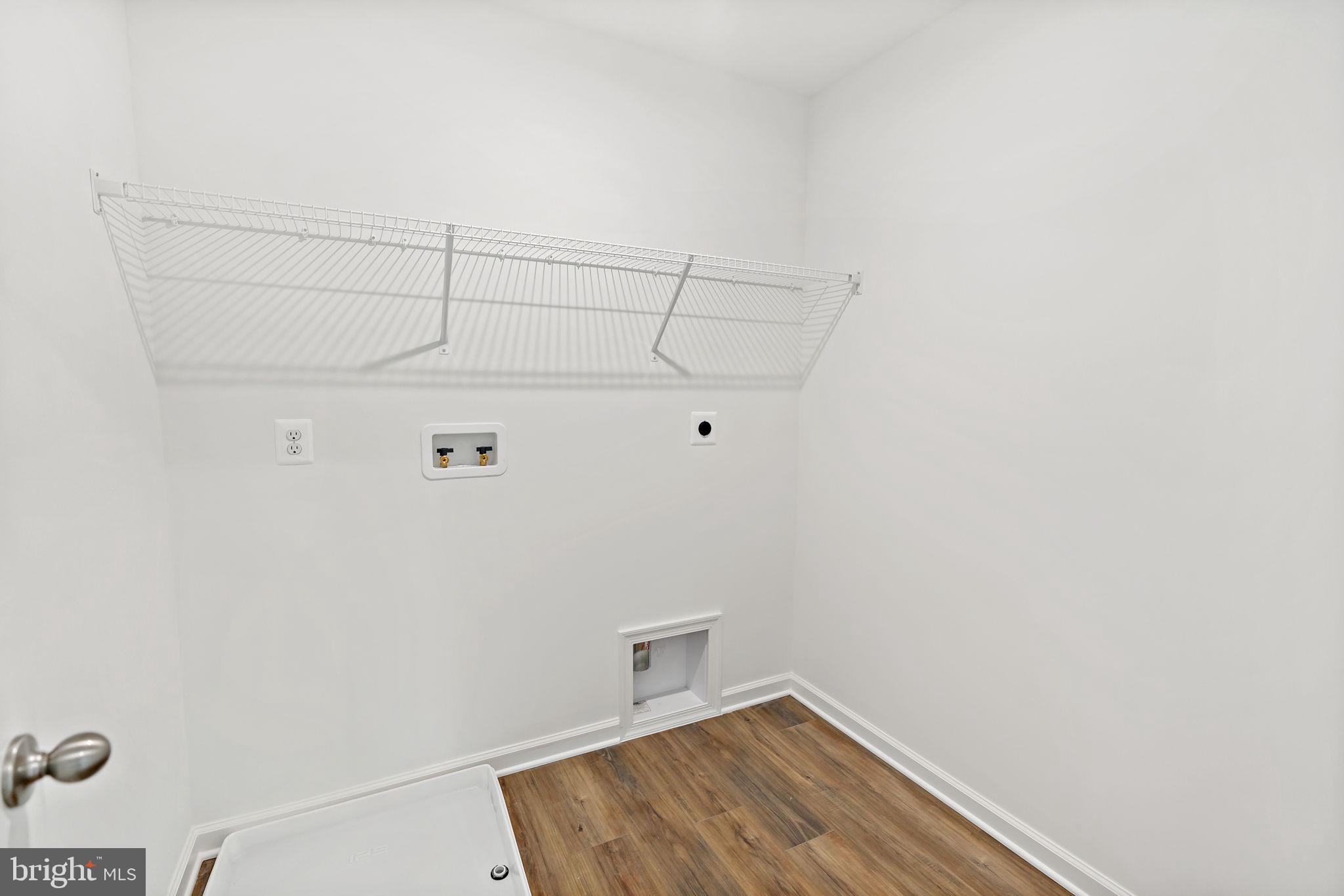 SOUTH BROOK - Residential