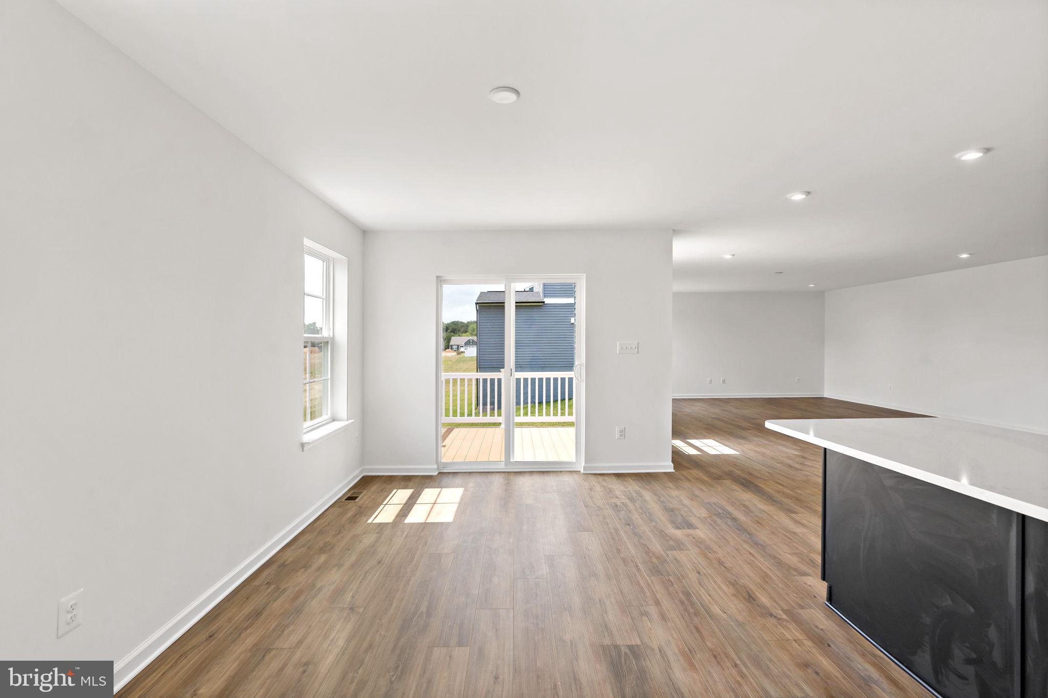 SOUTH BROOK - Residential