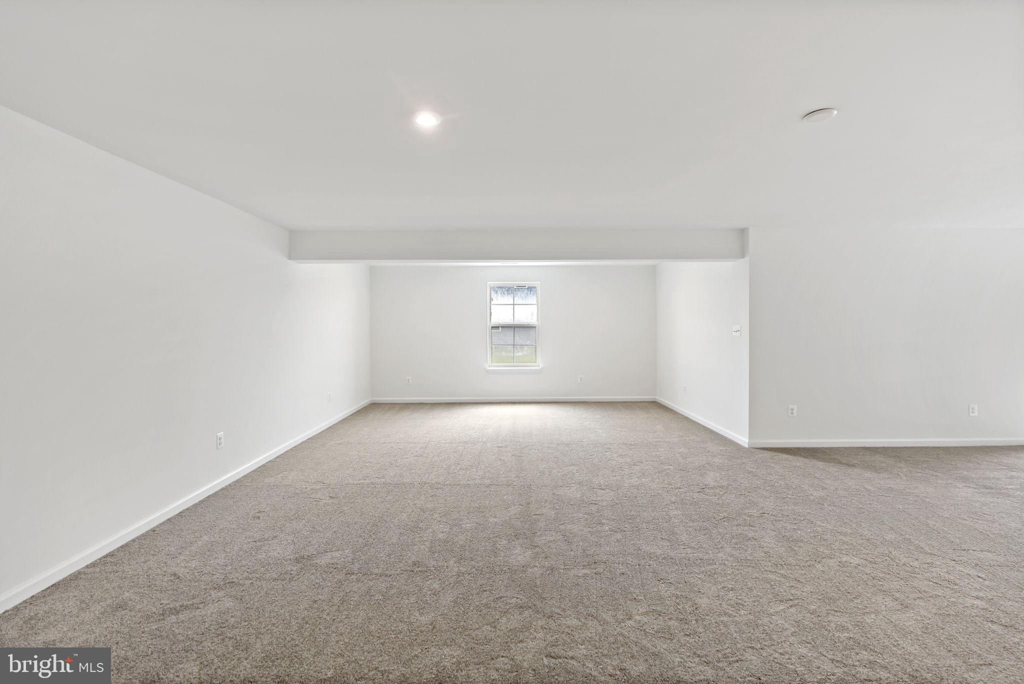 SOUTH BROOK - Residential