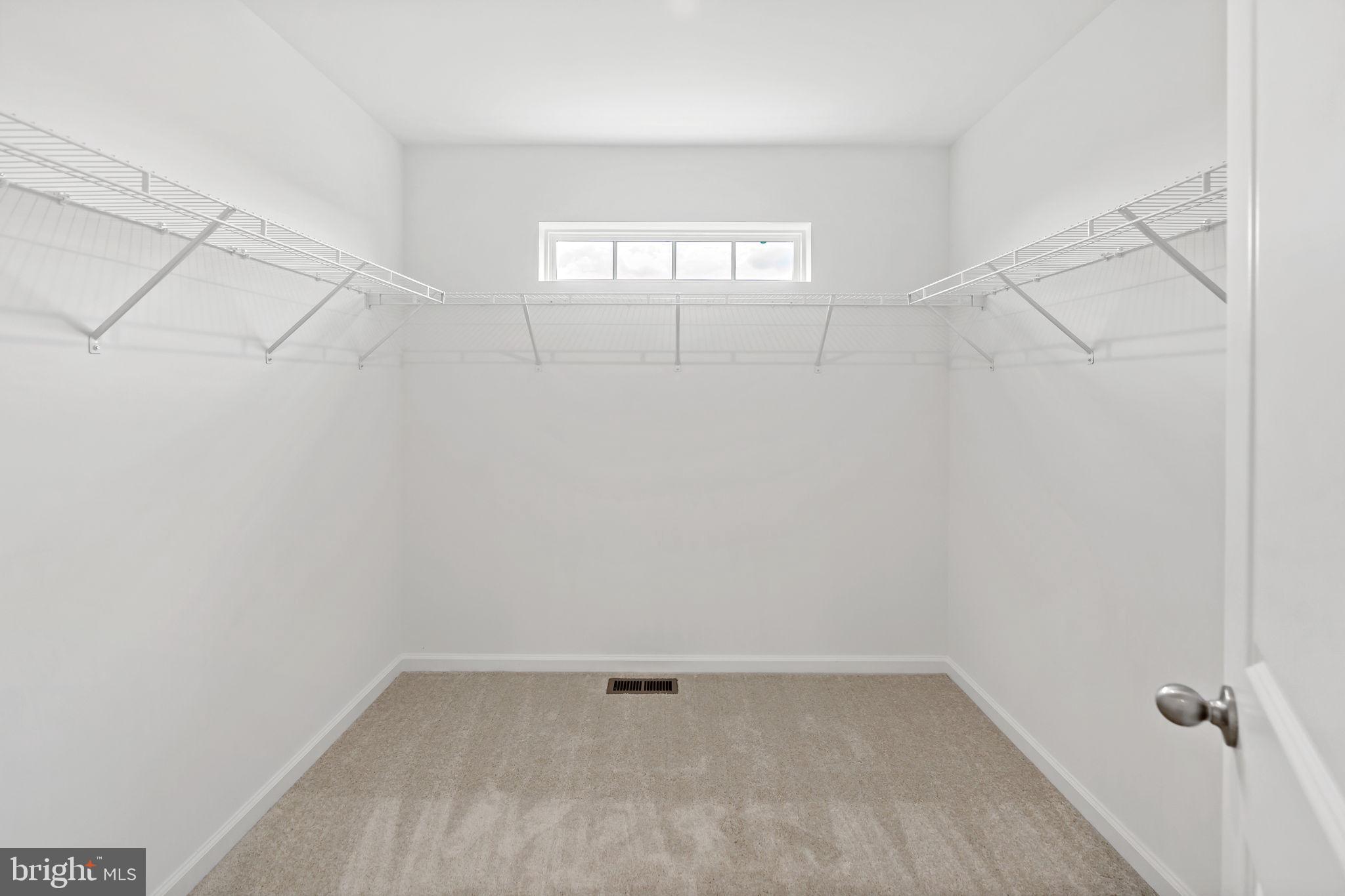 SOUTH BROOK - Residential