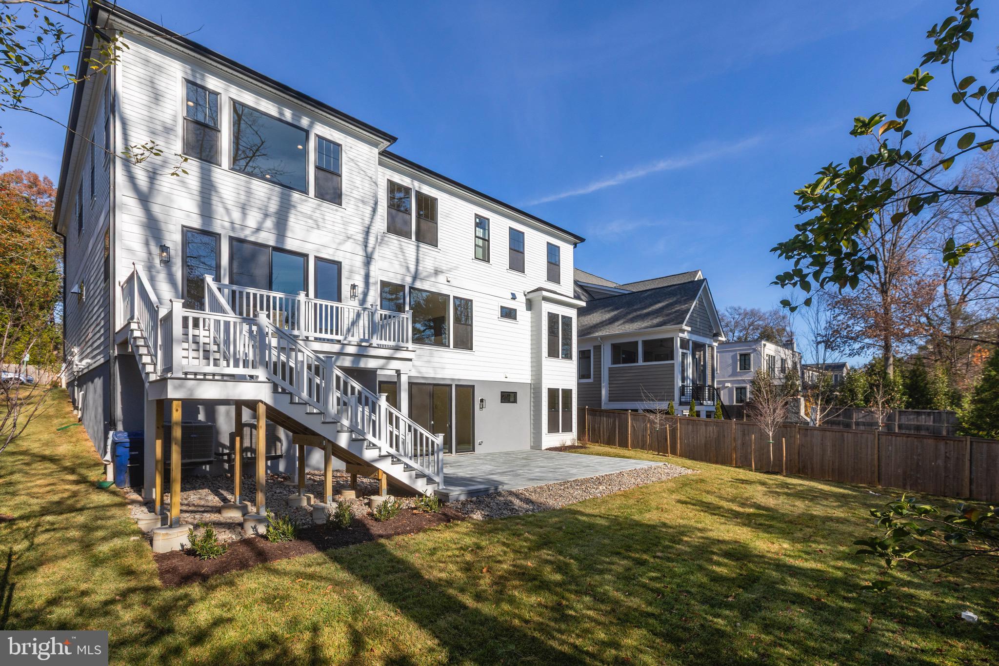 SOMERSET - Residential