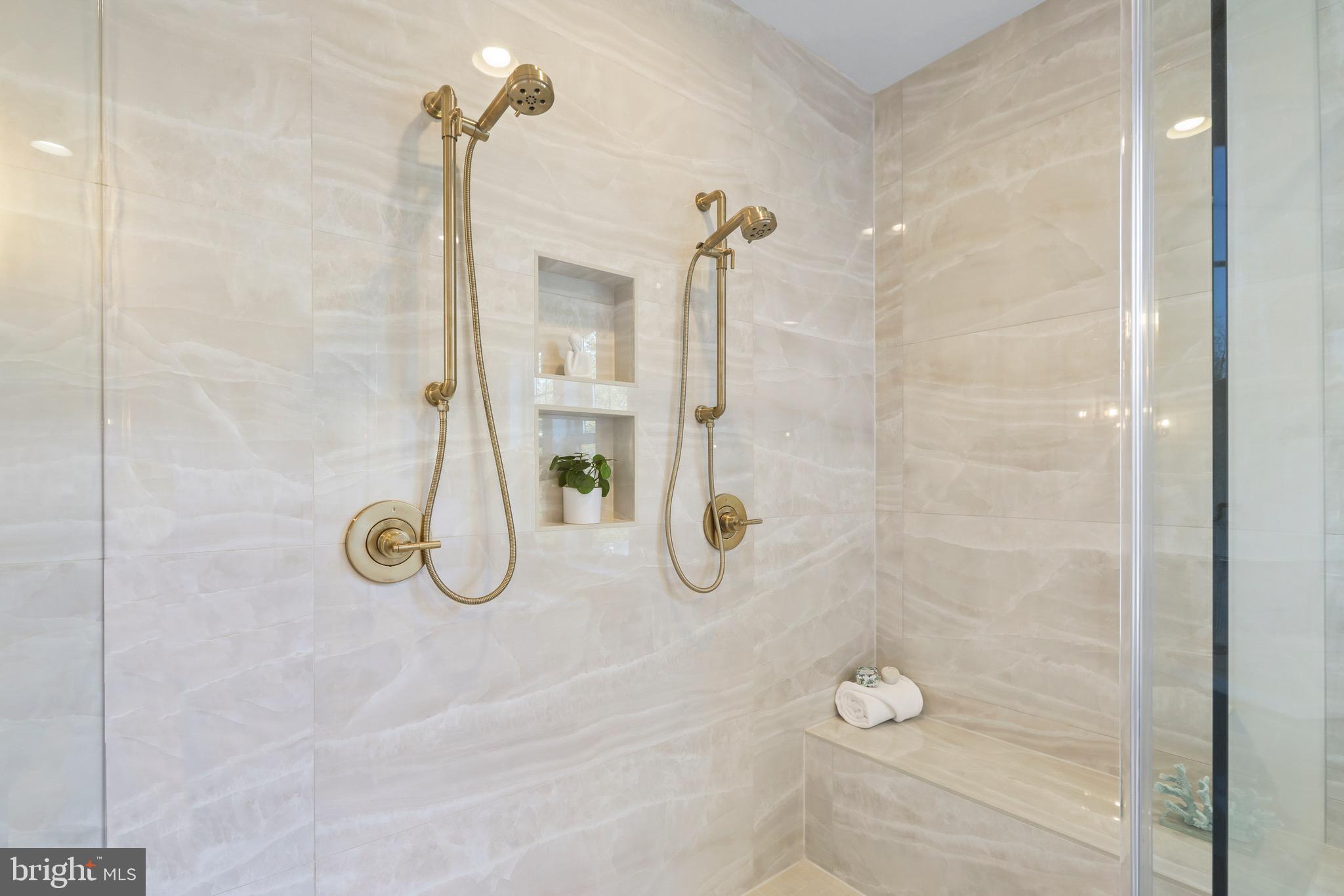 SOMERSET - Residential