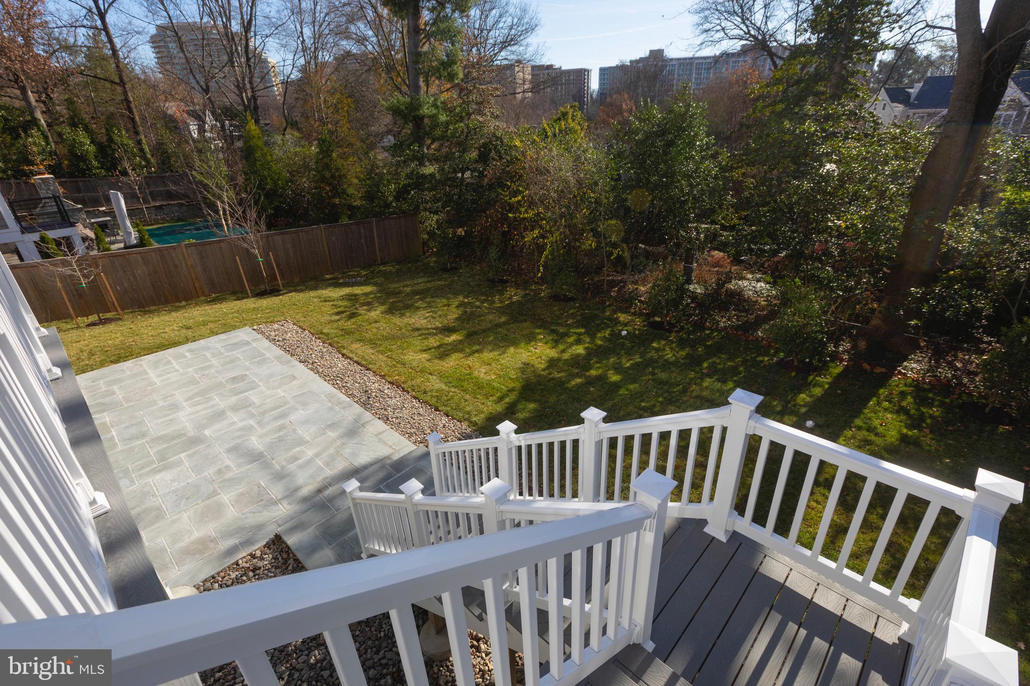 SOMERSET - Residential