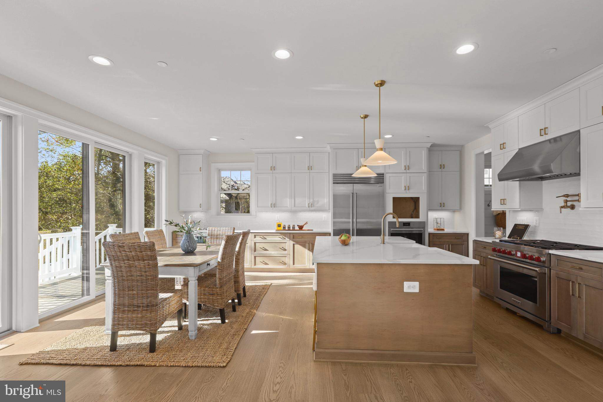 SOMERSET - Residential