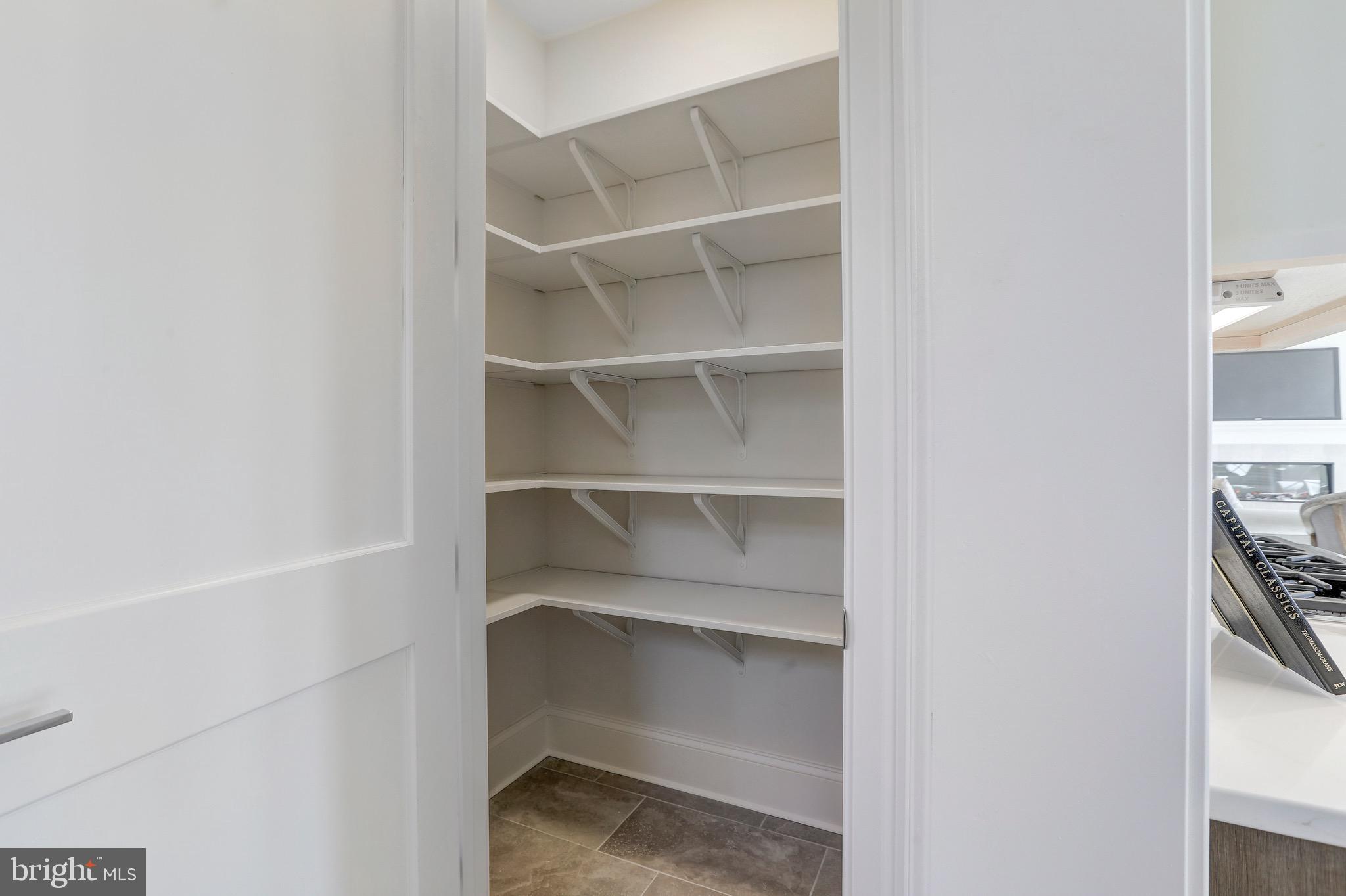 SOMERSET - Residential