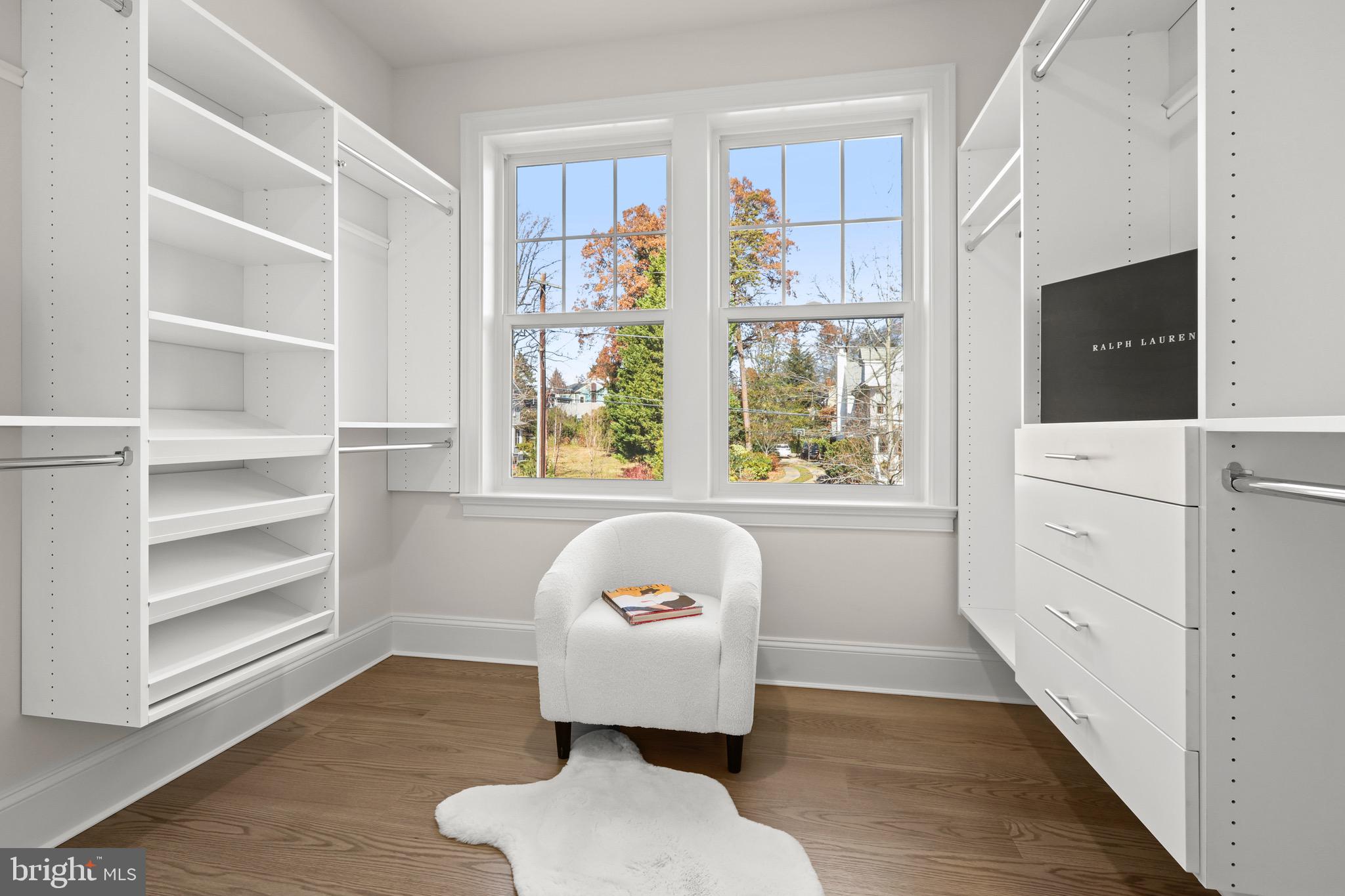 SOMERSET - Residential