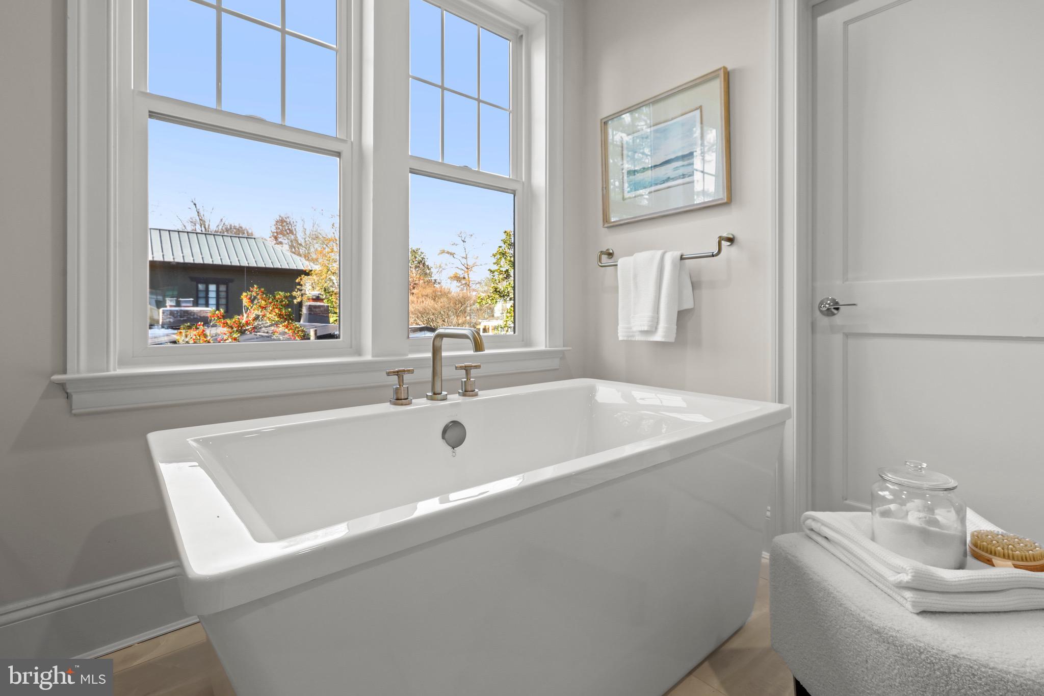 SOMERSET - Residential