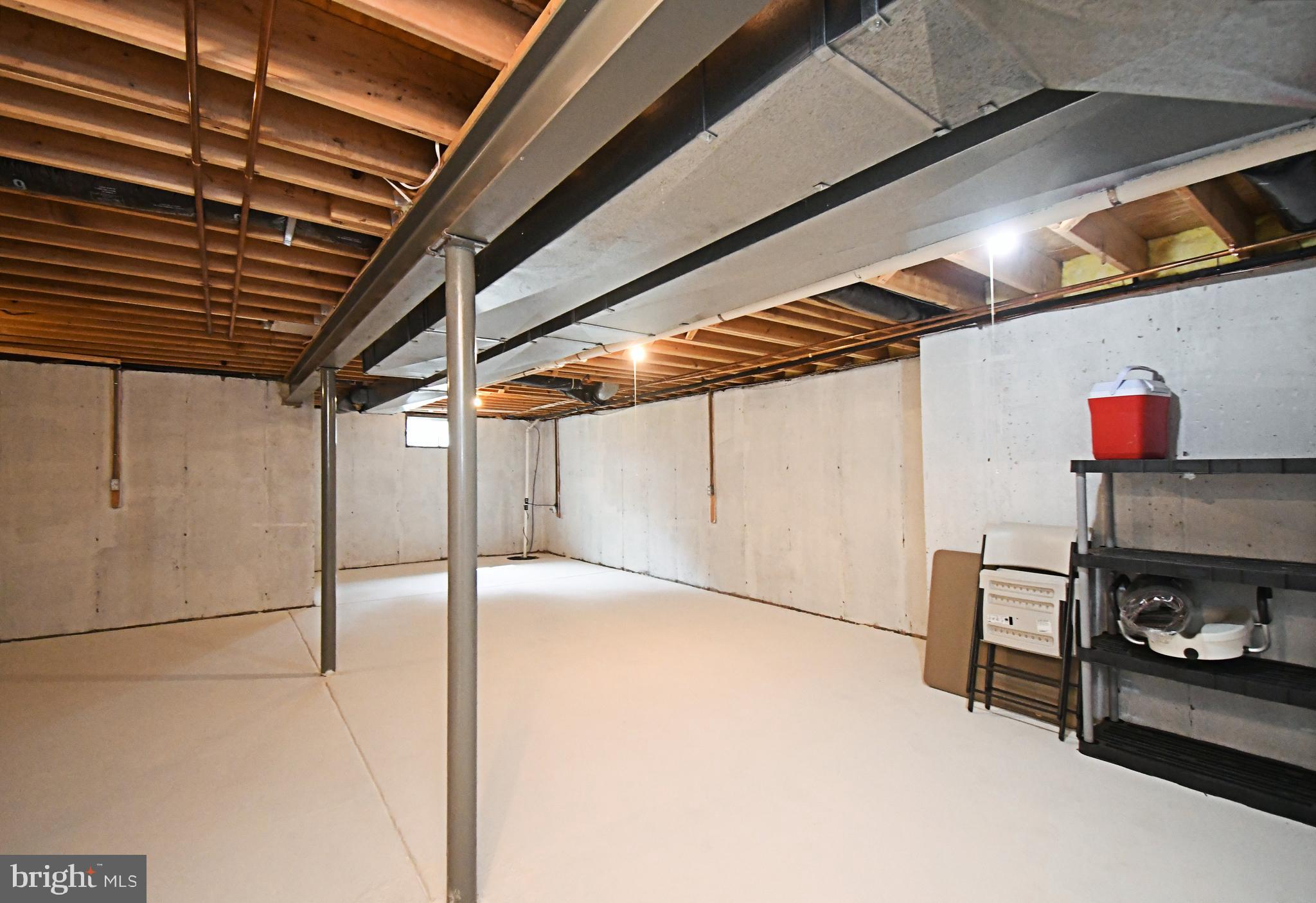 PINECREST - Residential