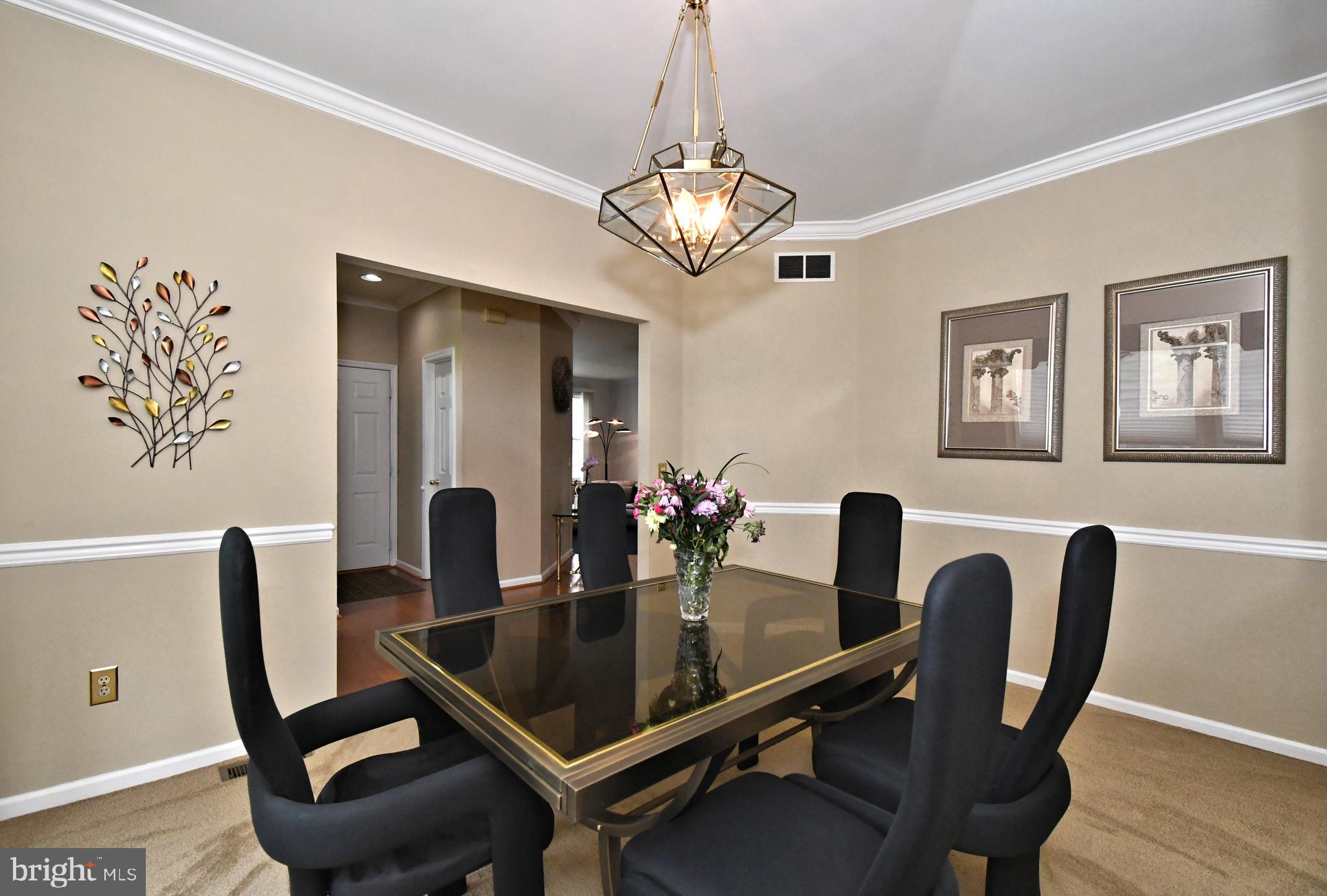 PINECREST - Residential