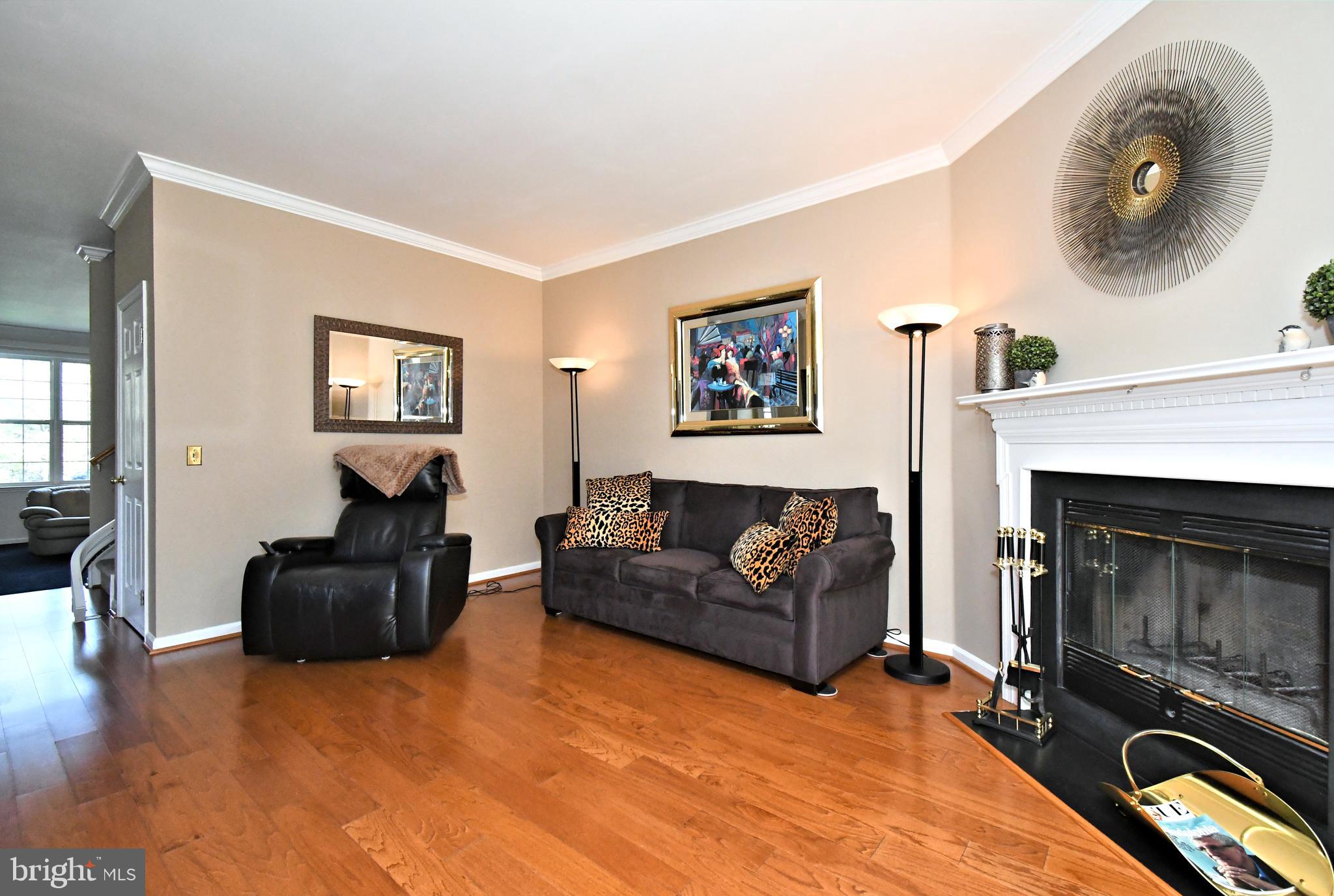 PINECREST - Residential