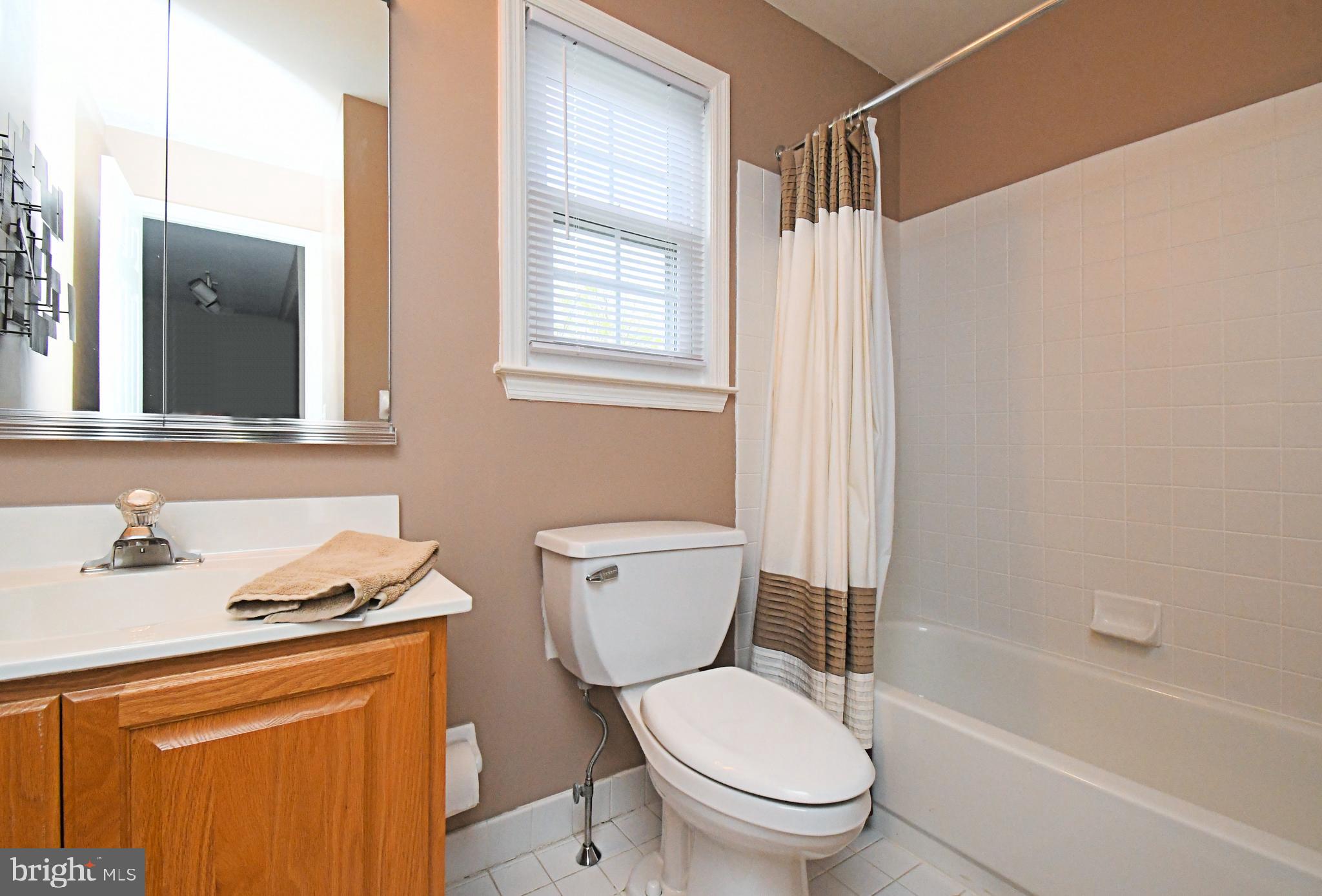 PINECREST - Residential