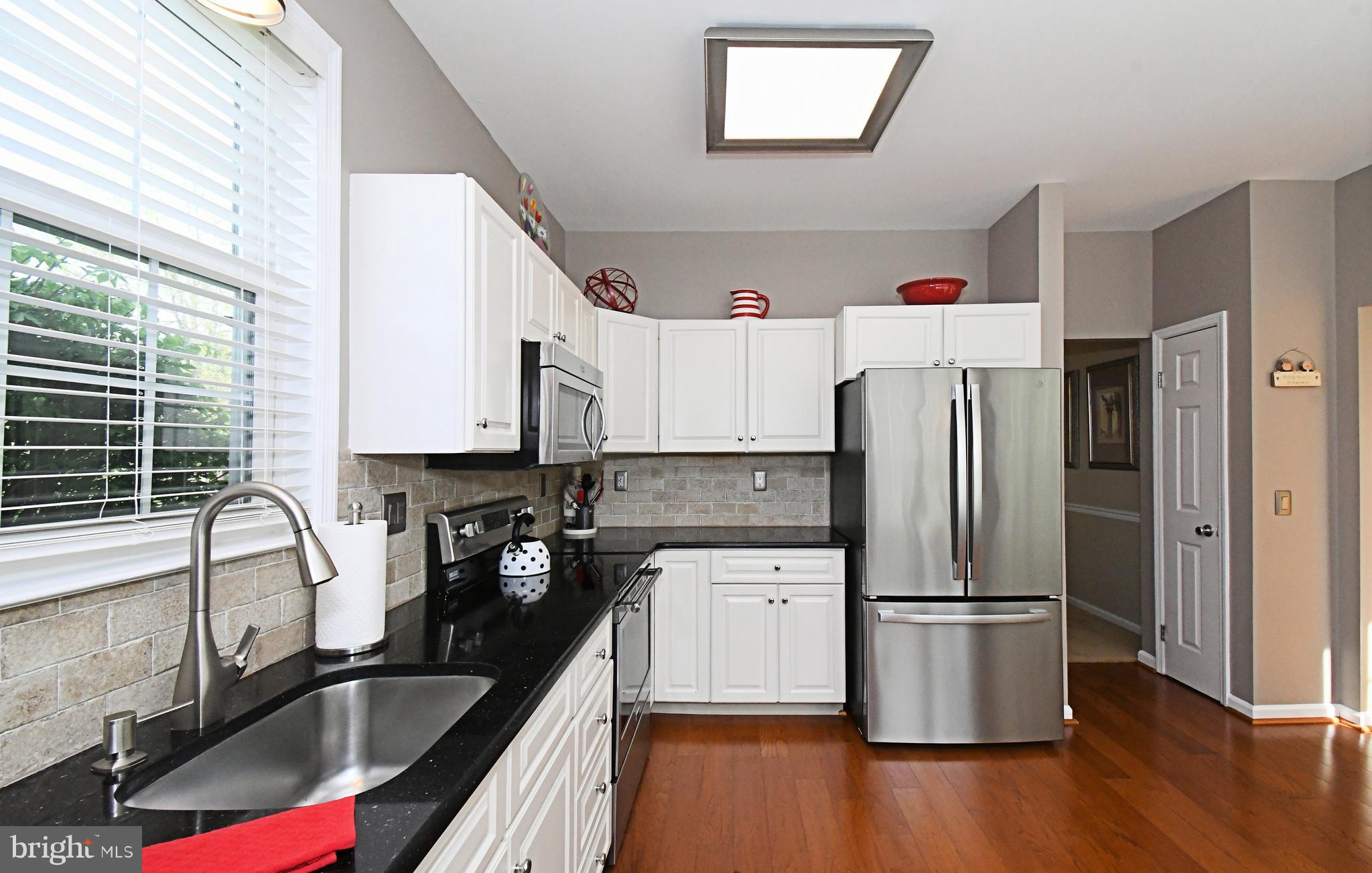 PINECREST - Residential